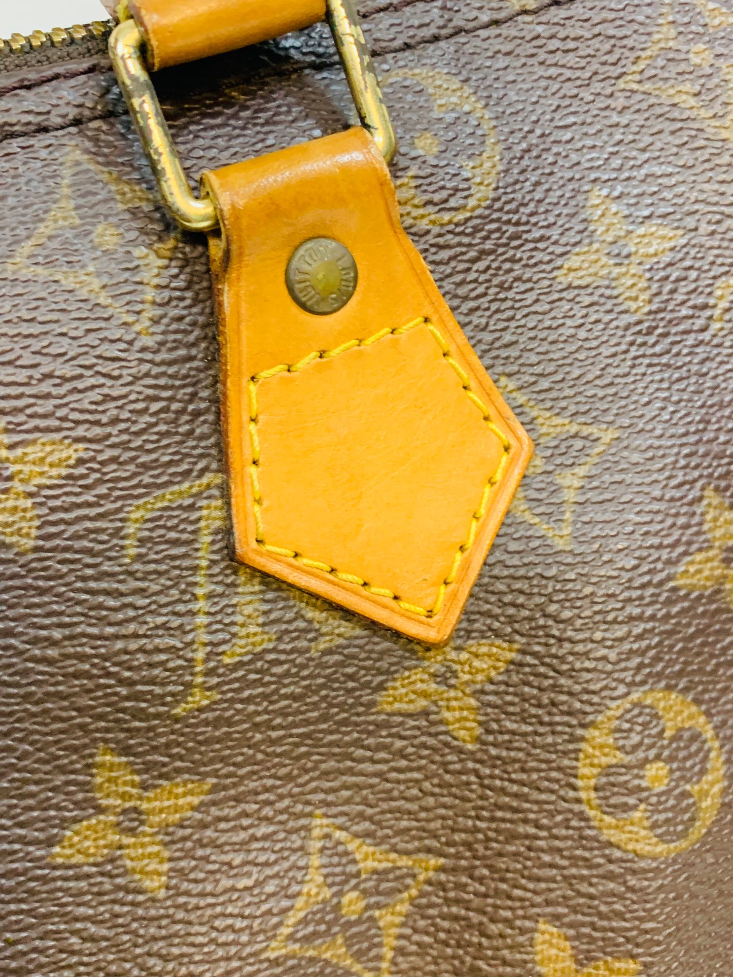 LOUIS VUITTON SPEEDY 30