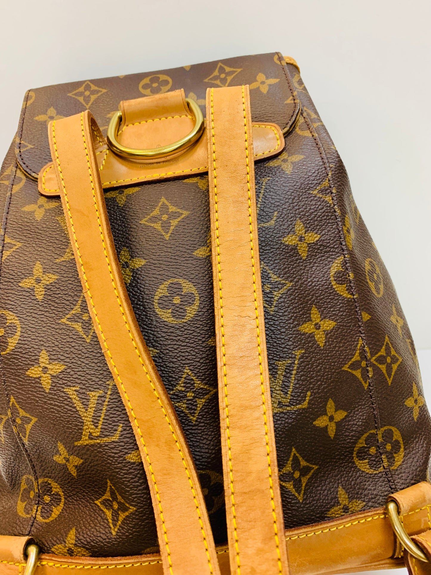 LOUIS VUITTON Montsouris MM Monogram