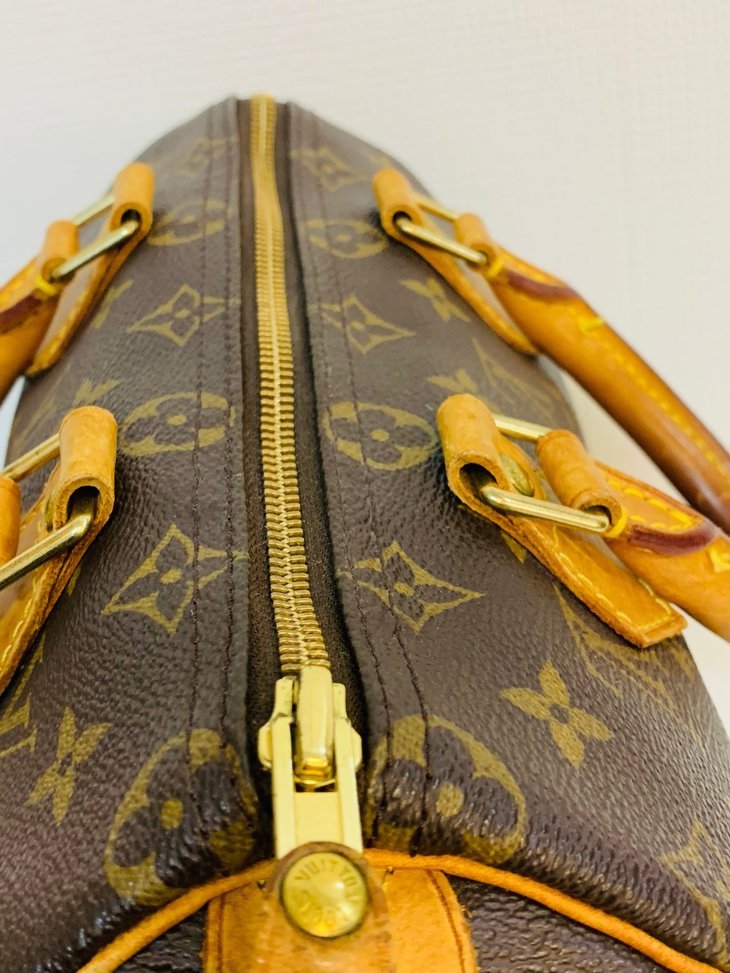 LOUIS VUITTON SPEEDY 25