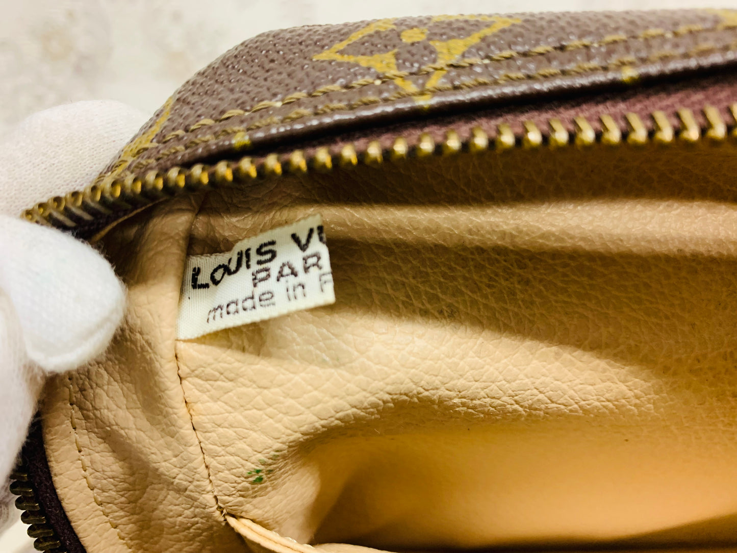 Louis Vuitton Monogram Trousse Toilette 23