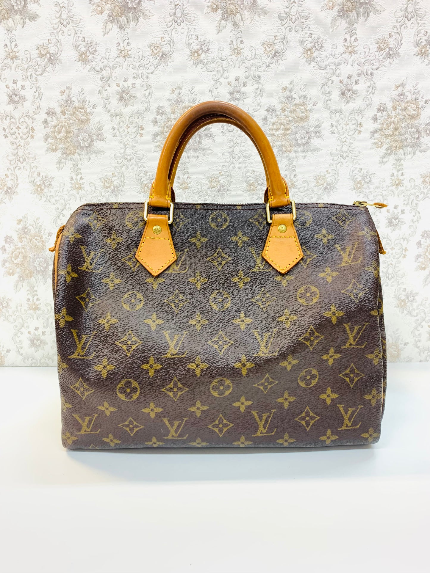Louis Vuitton Speedy 30