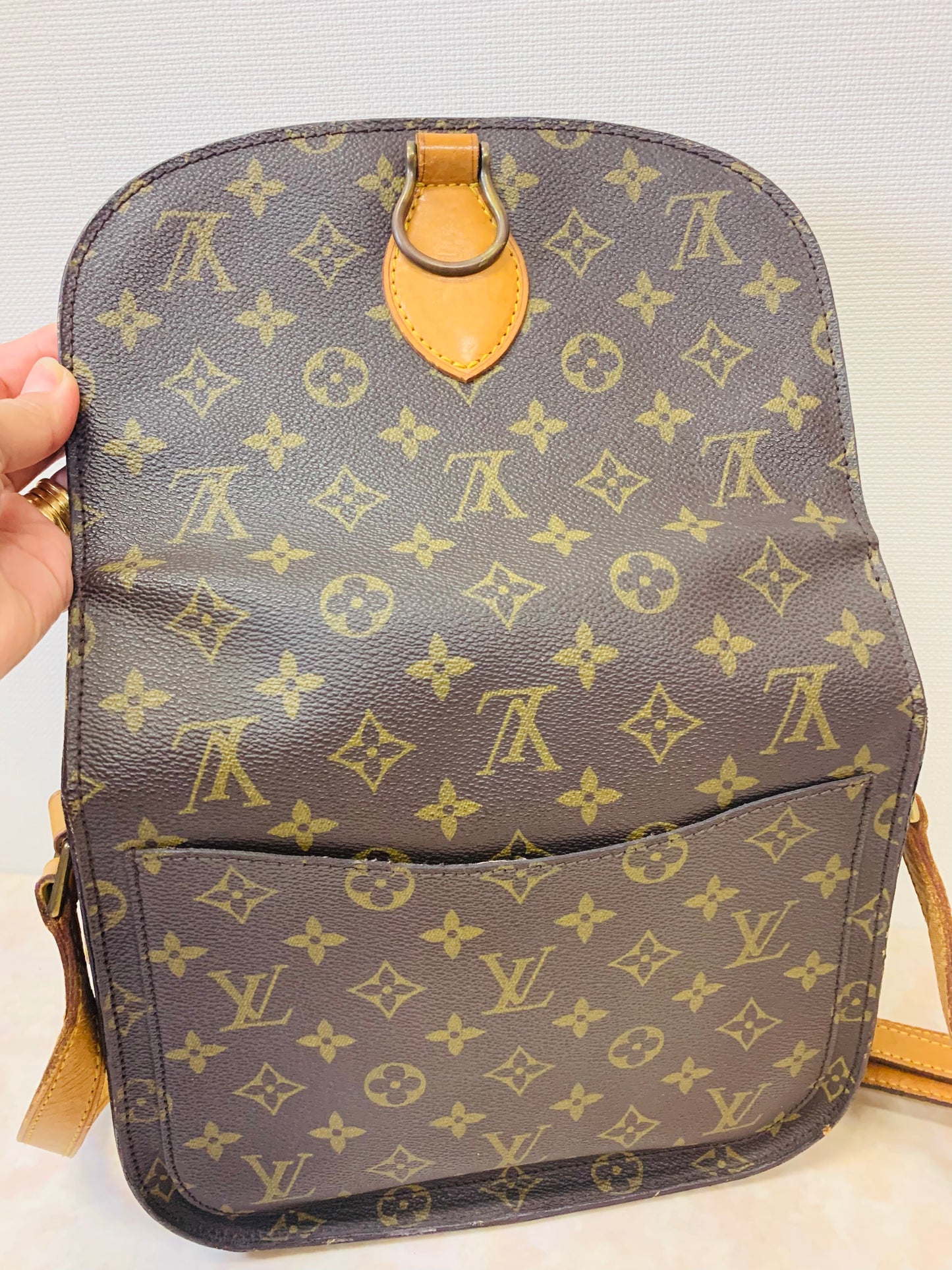 LOUIS VUITTON Saint Cloud GM