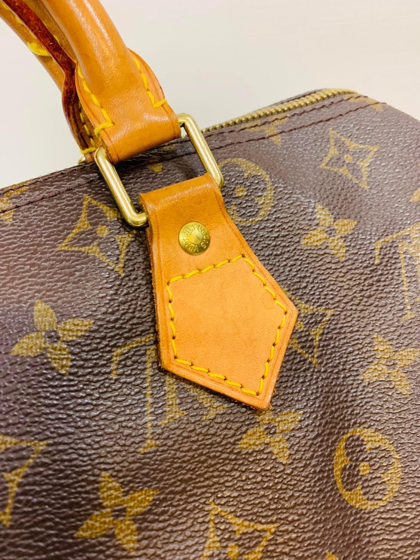LOUIS VUITTON SPEEDY 30
