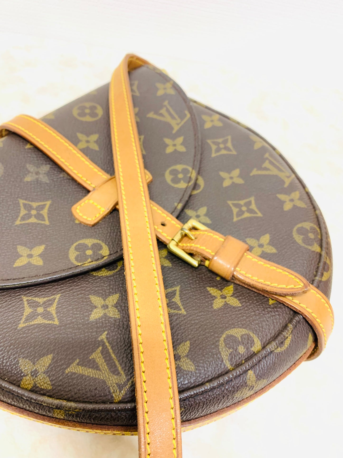 LOUIS VUITTON CHANTILLY MM