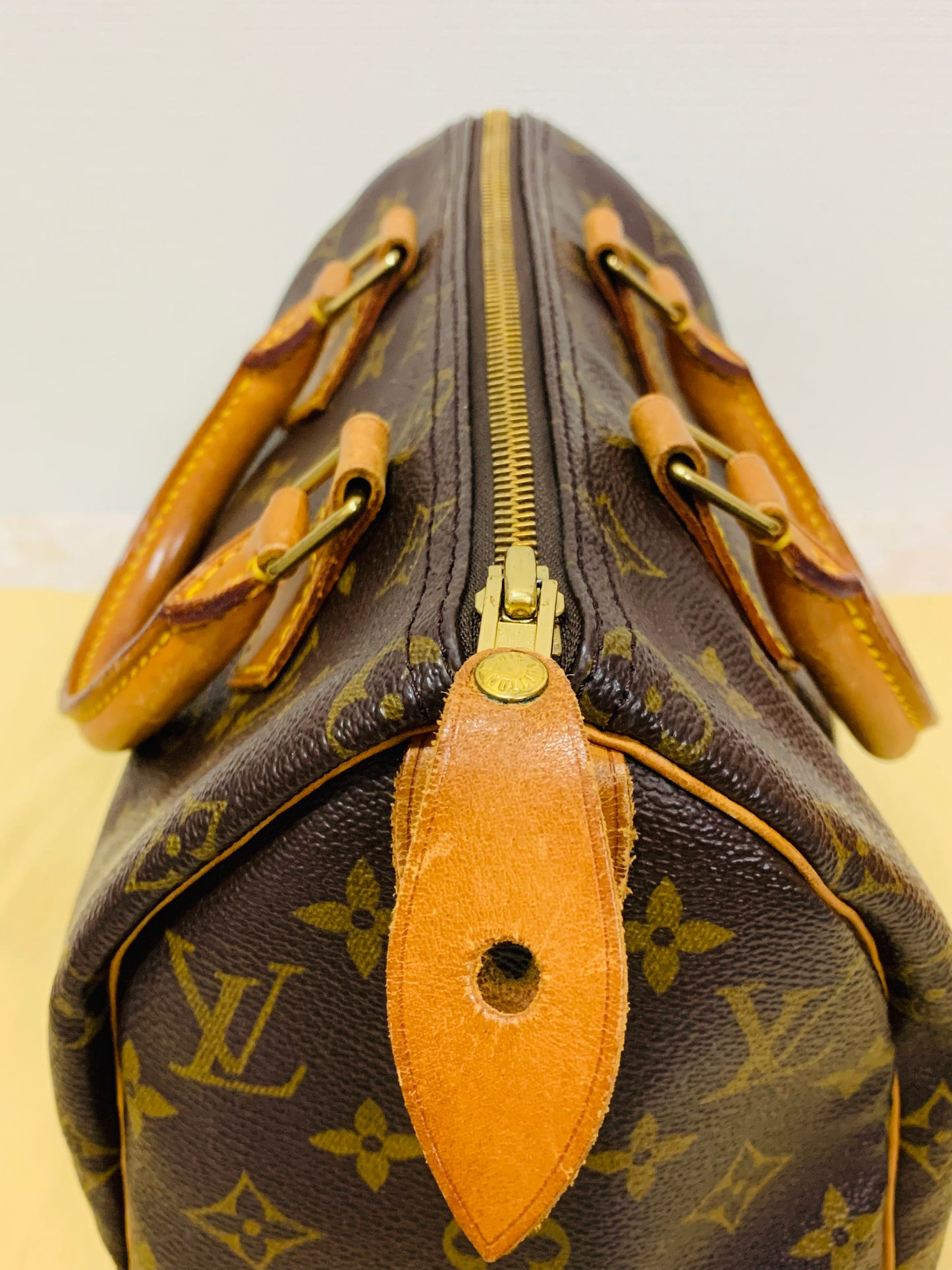 LOUIS VUITTON SPEEDY 25