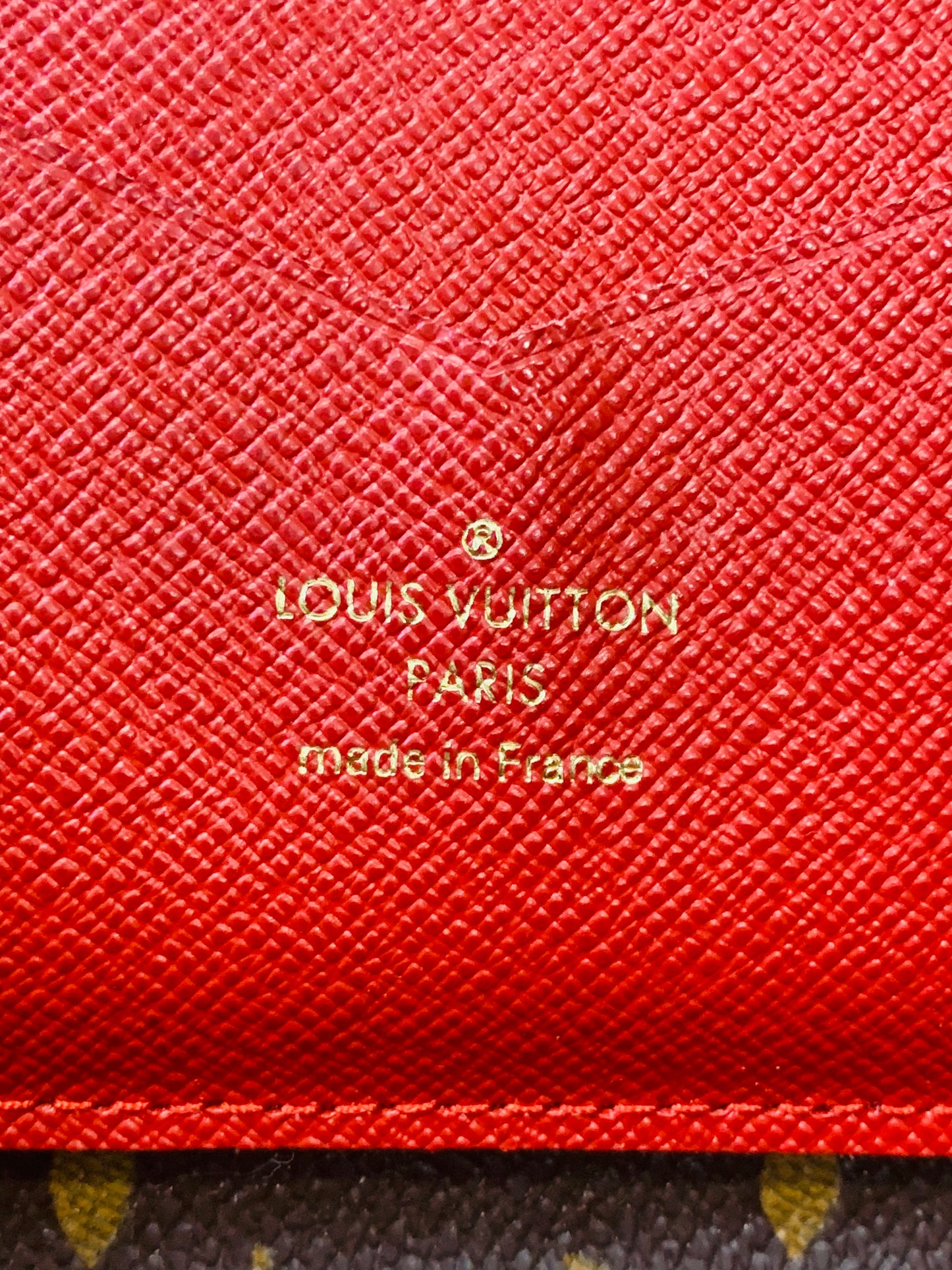 LOUIS VUITTON Retiro Wallet Organizer
