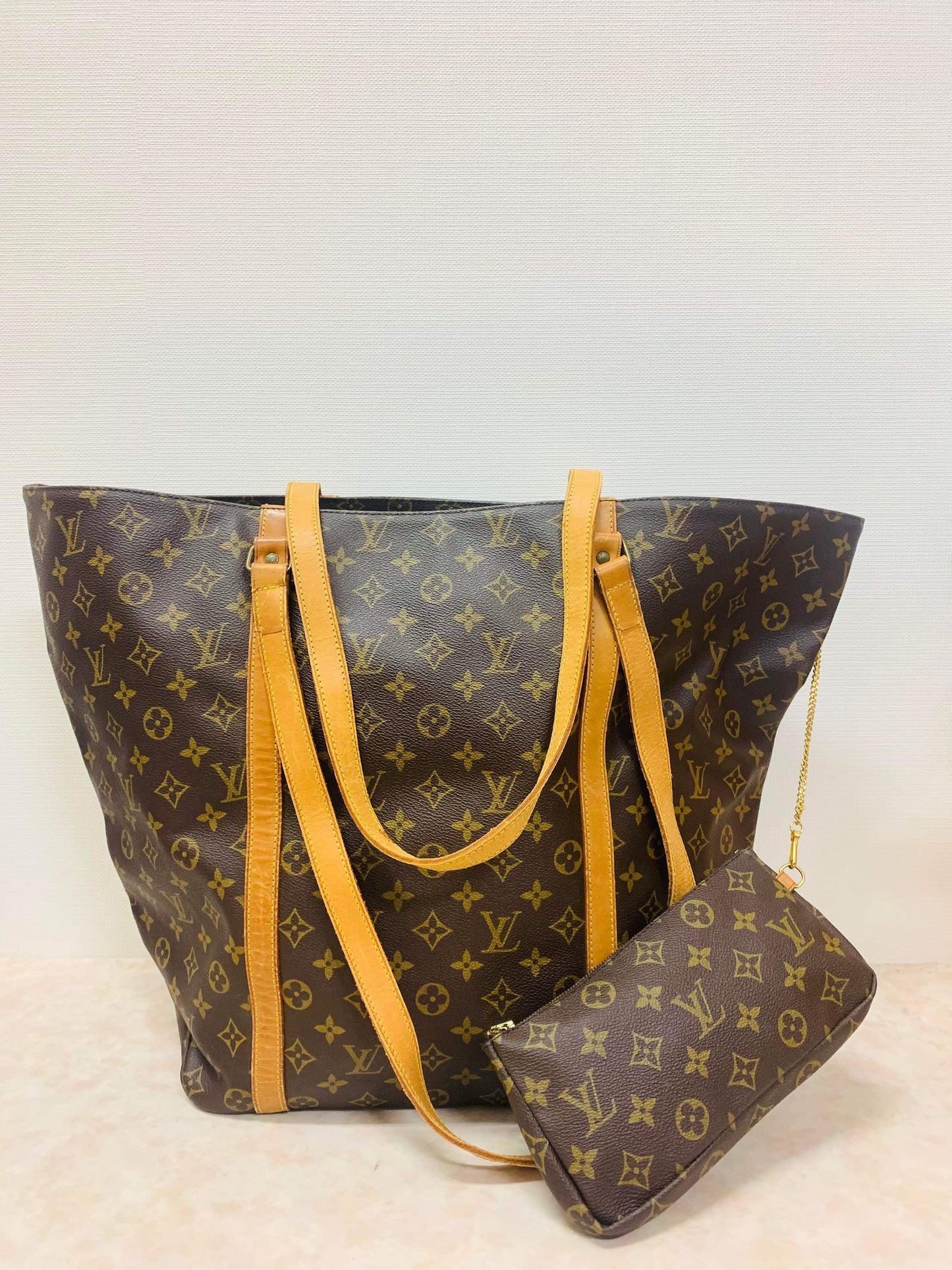 LOUIS VUITTON SAC SHOPPING TOTE BAG WITH POUCH