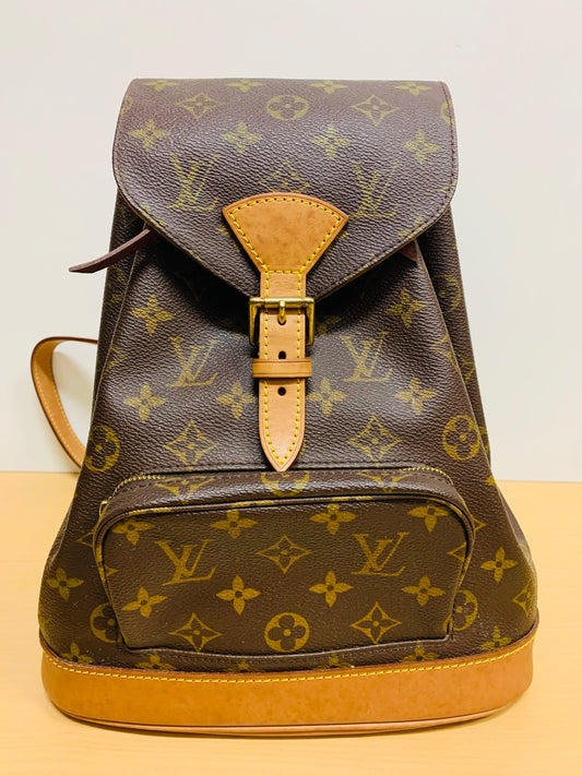 Louis Vuitton Montsouris MM Monogram
