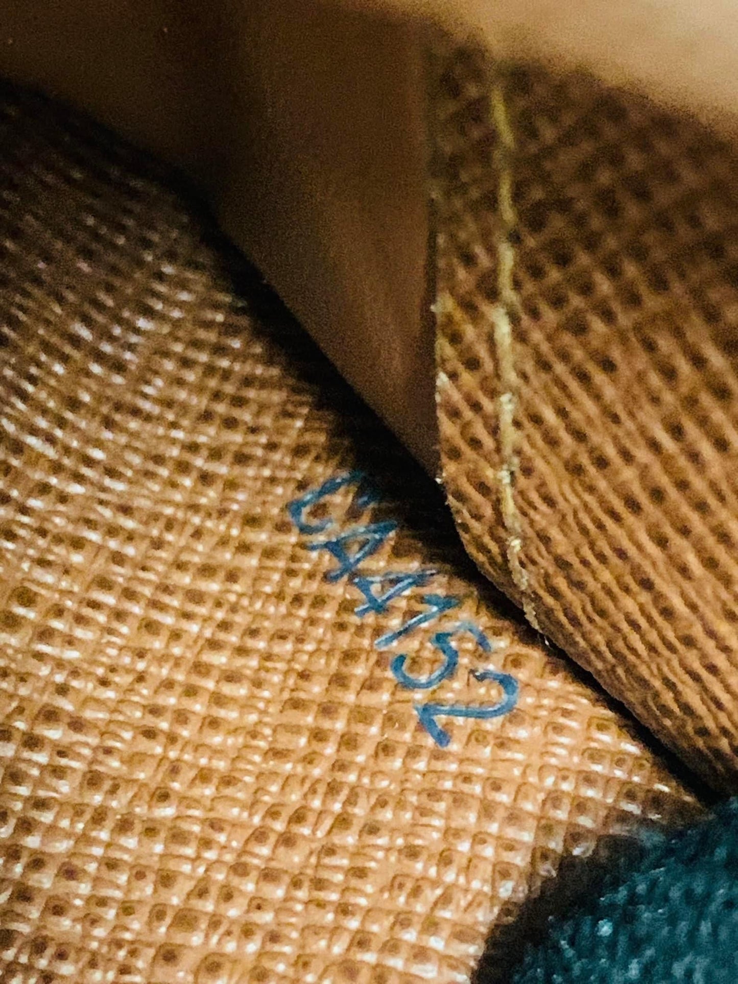 LOUIS VUITTON INSOLITE WALLET MONOGRAM