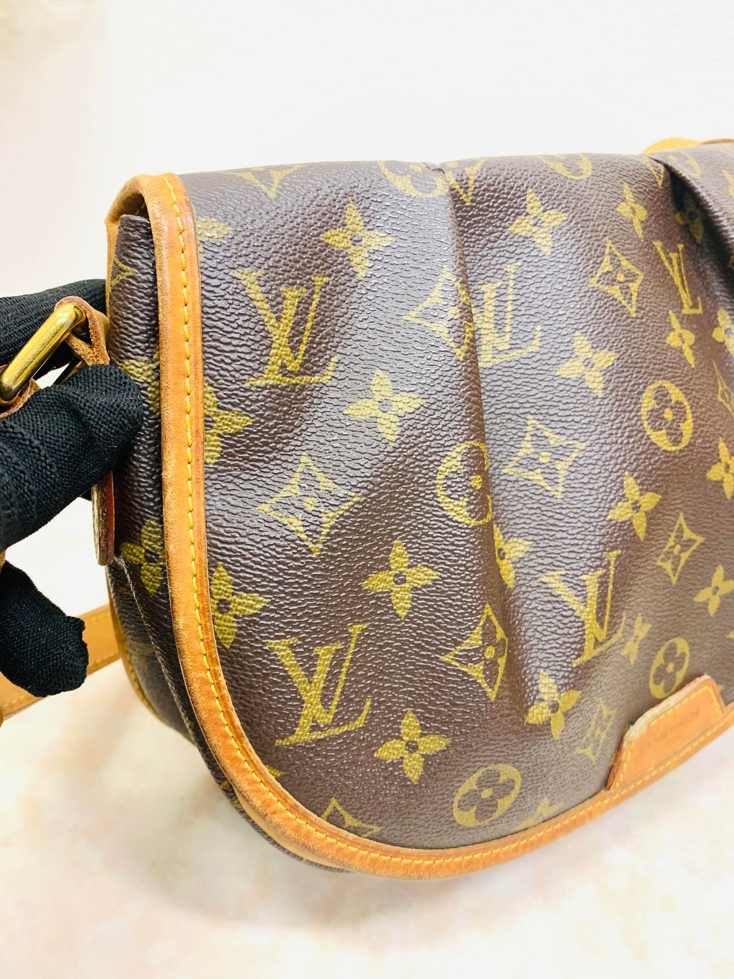LOUIS VUITTON MINILMONTANT PM