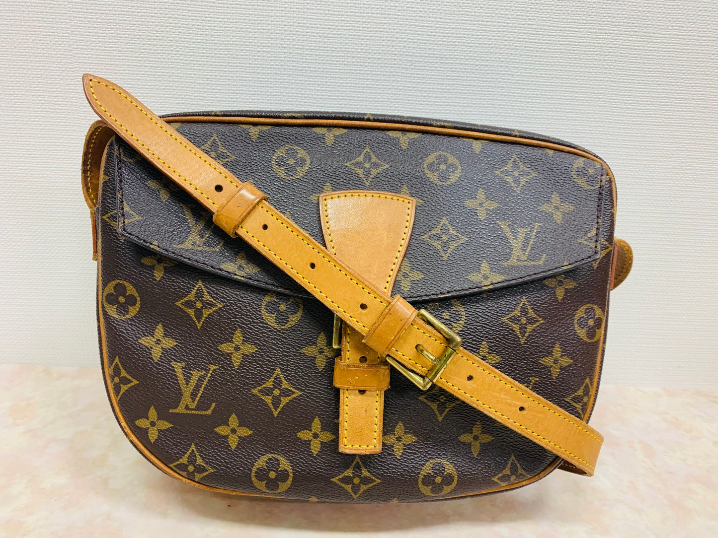 LOUIS VUITTON JEUNEFILE GM