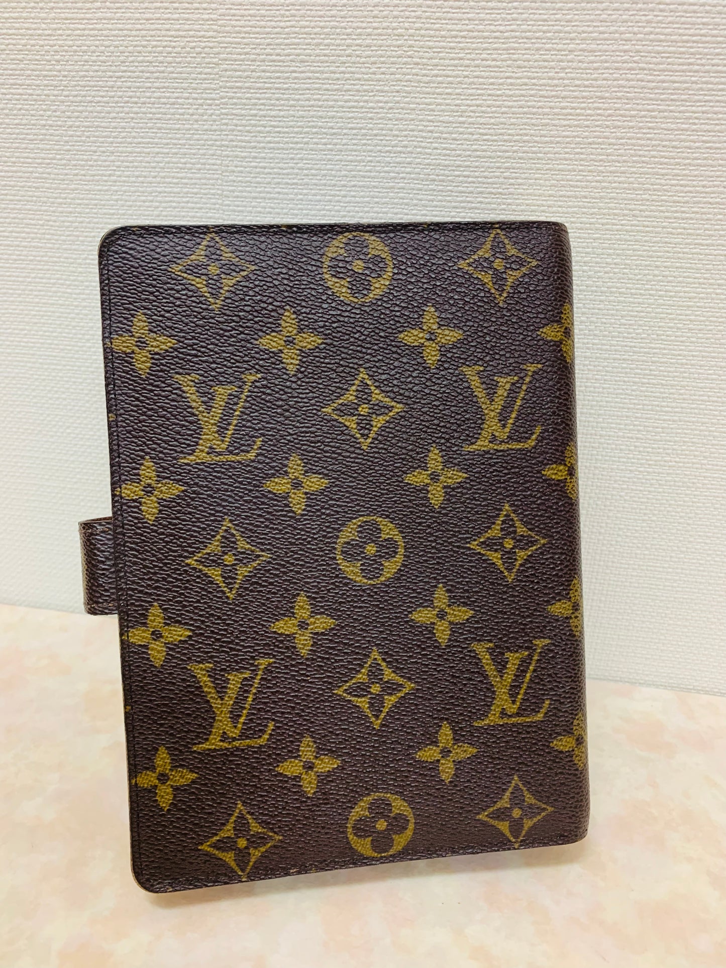 LOUIS VUITTON Agenda MM