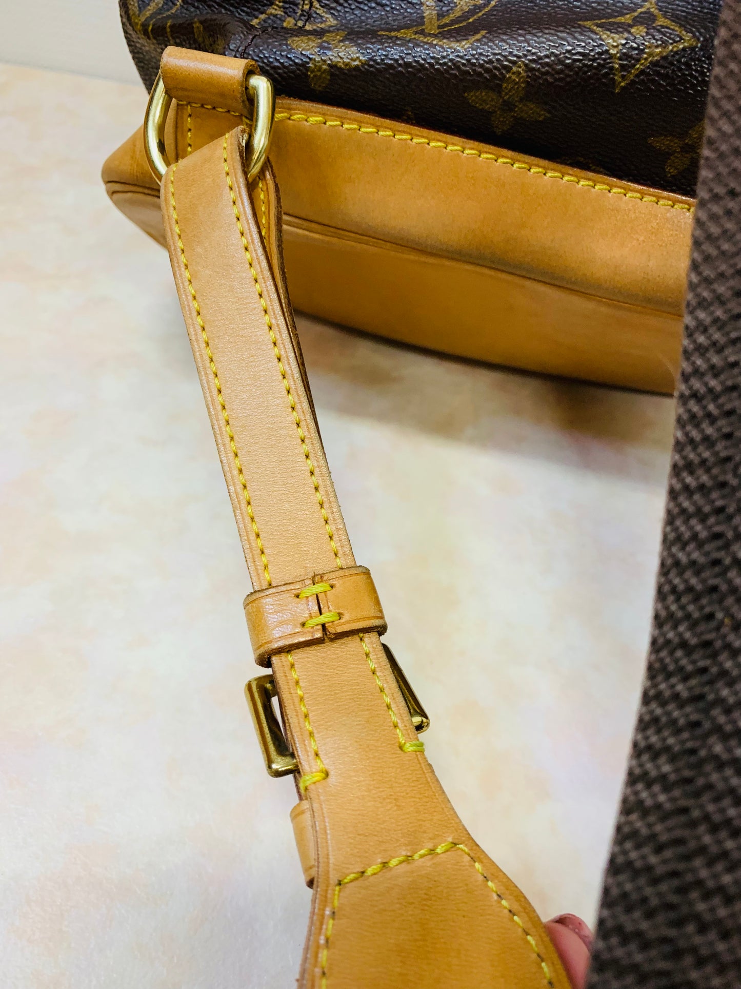 LOUIS VUITTON MONTSOURIS GM