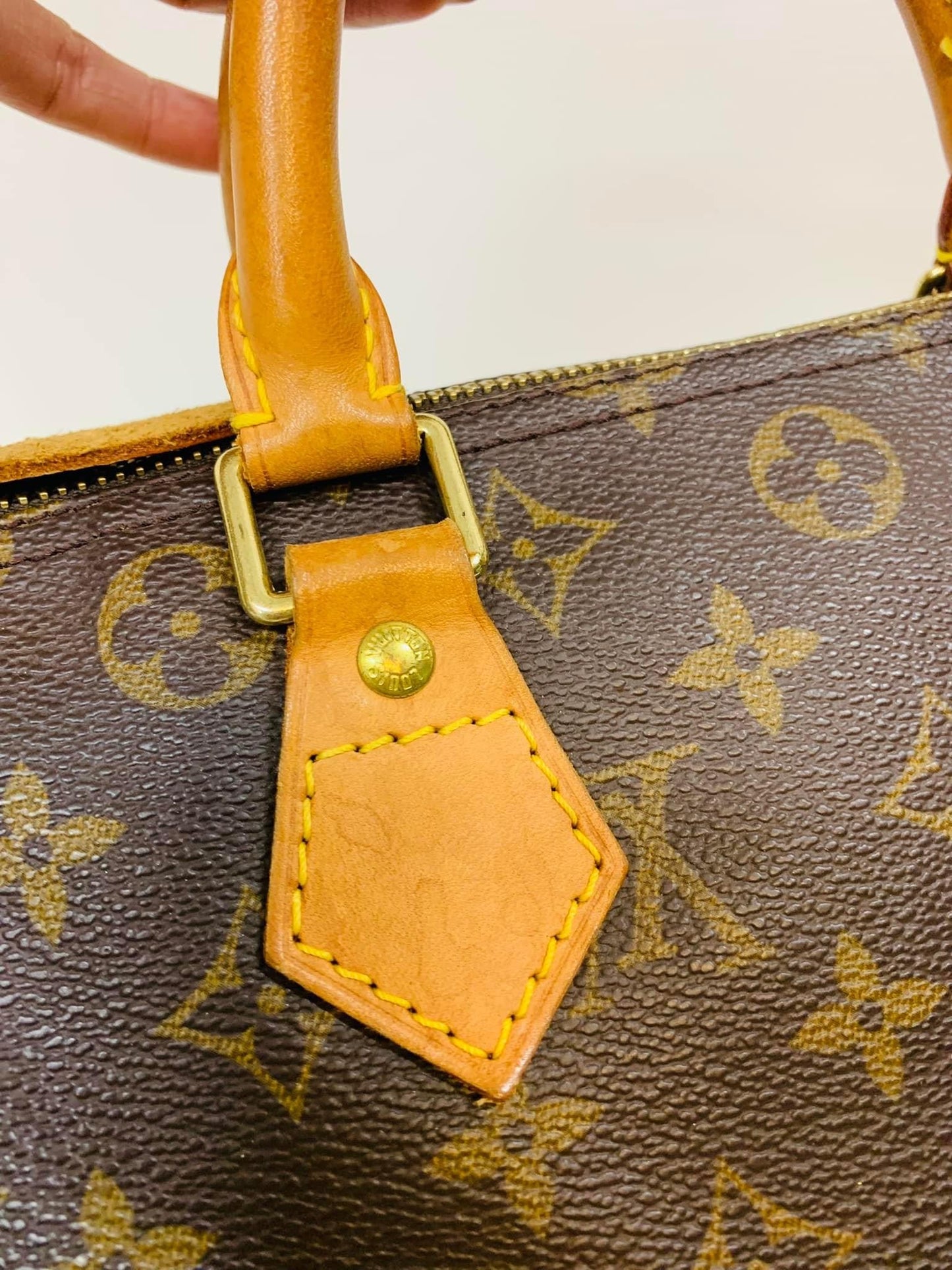 LOUIS VUITTON SPEEDY 30
