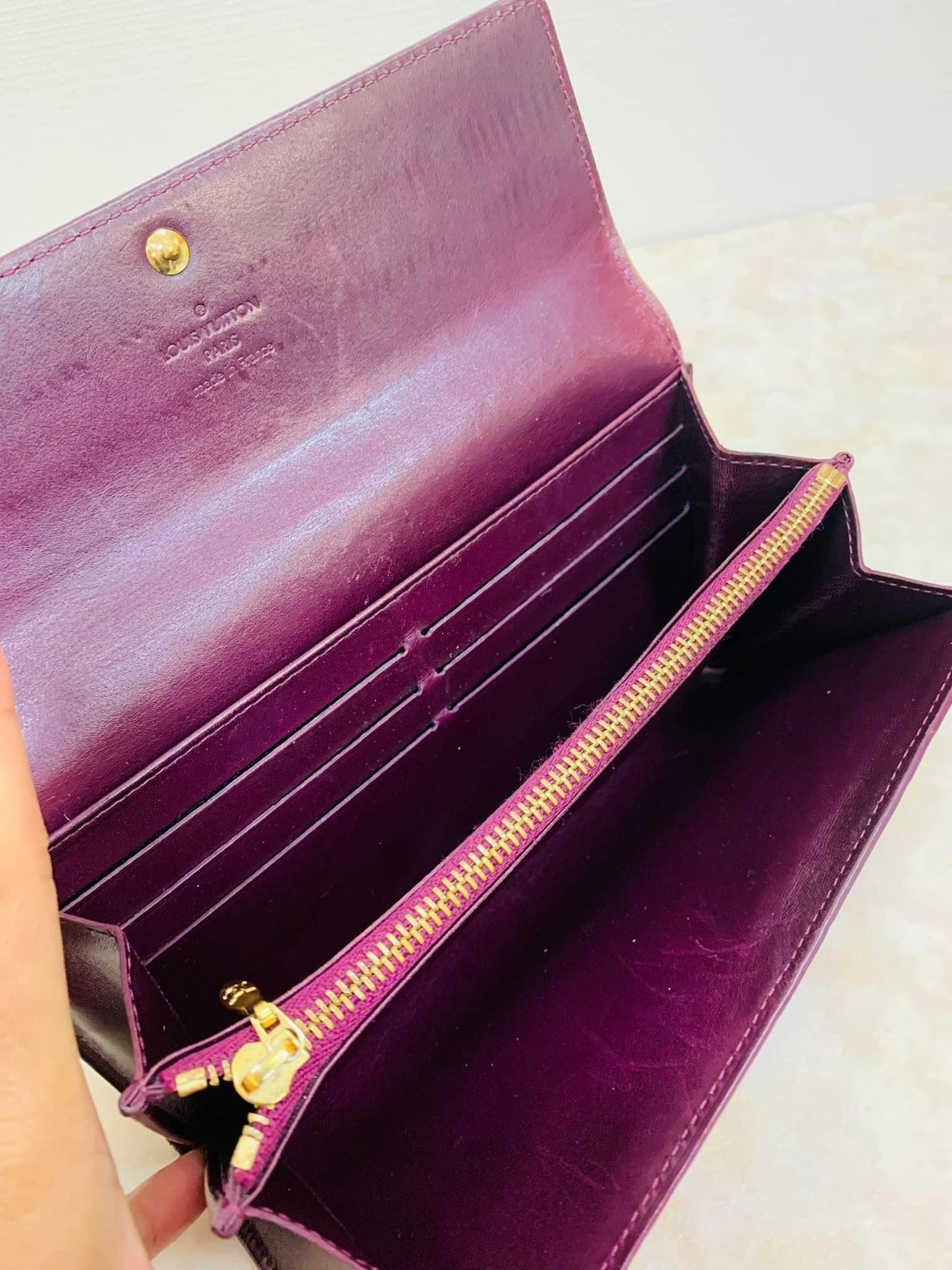 LOUIS VUITTON VERNIS SARAH WALLET