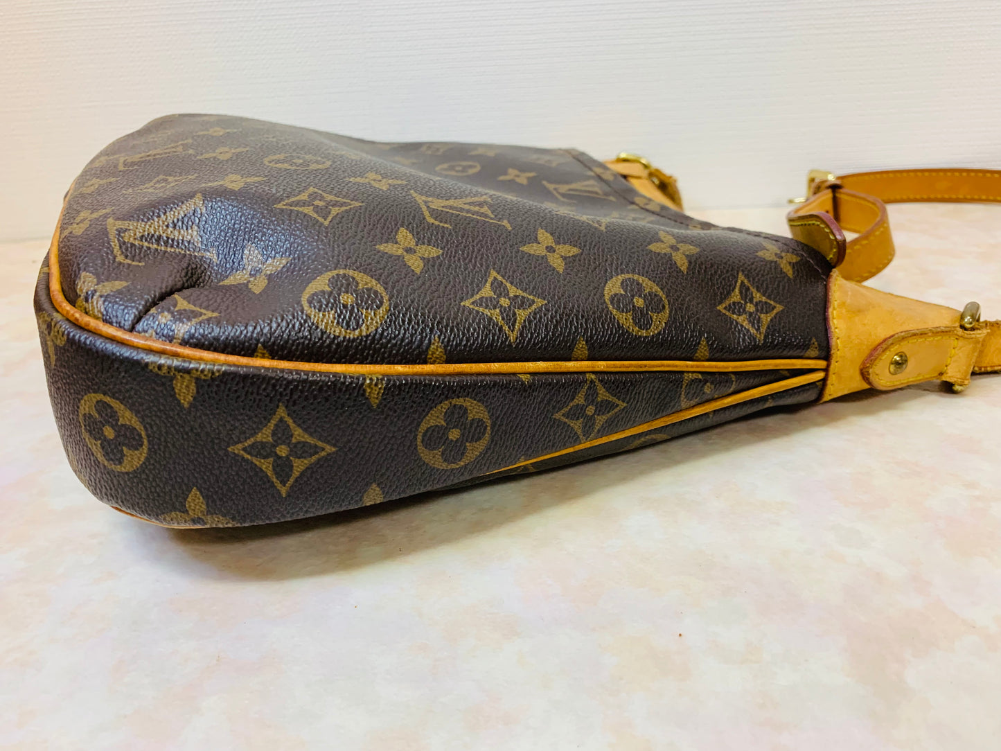 LOUIS VUITTON ODEON PM