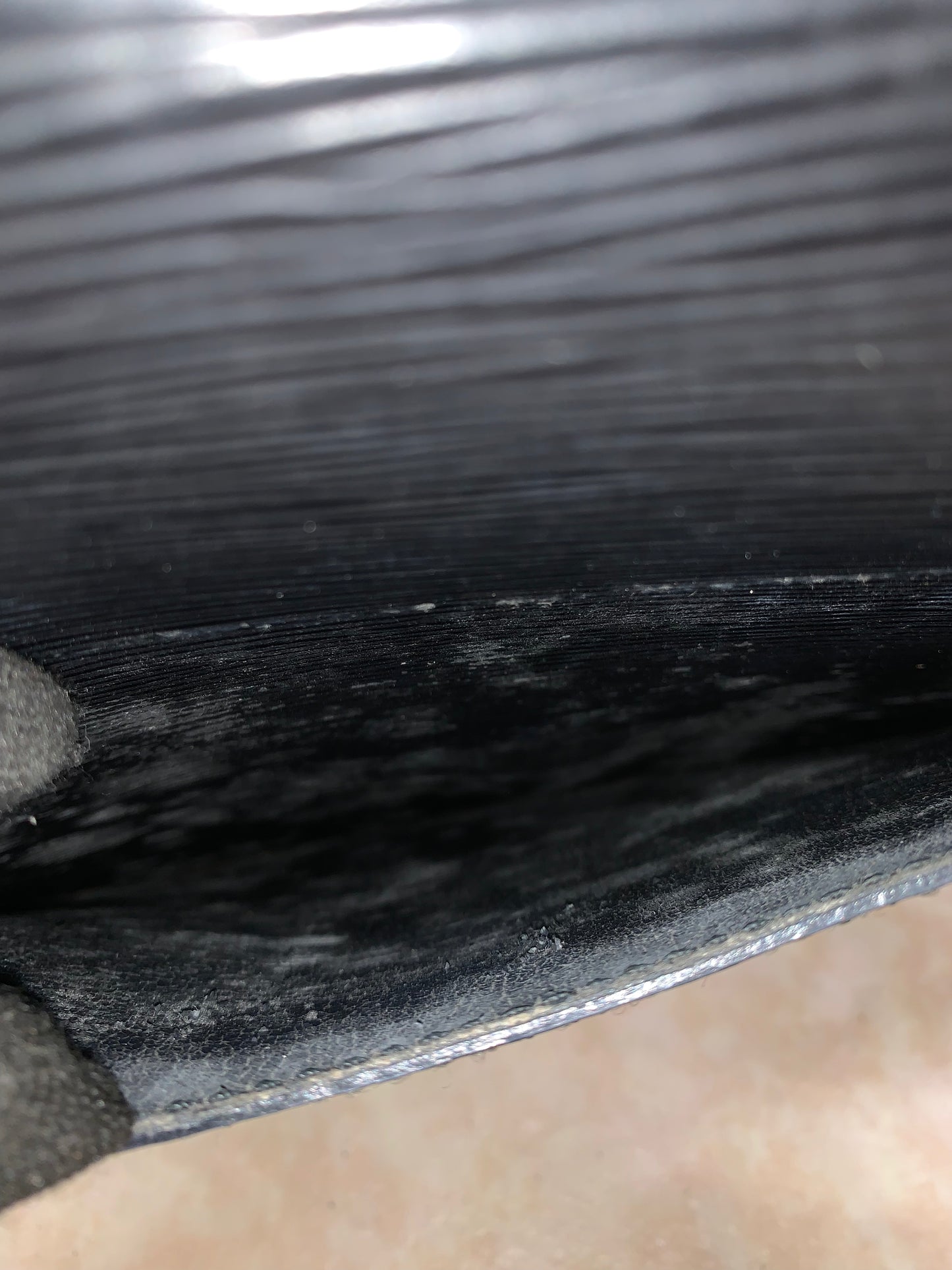 LOUIS VUITTON ntage Epi Saint Cloud GM Noir