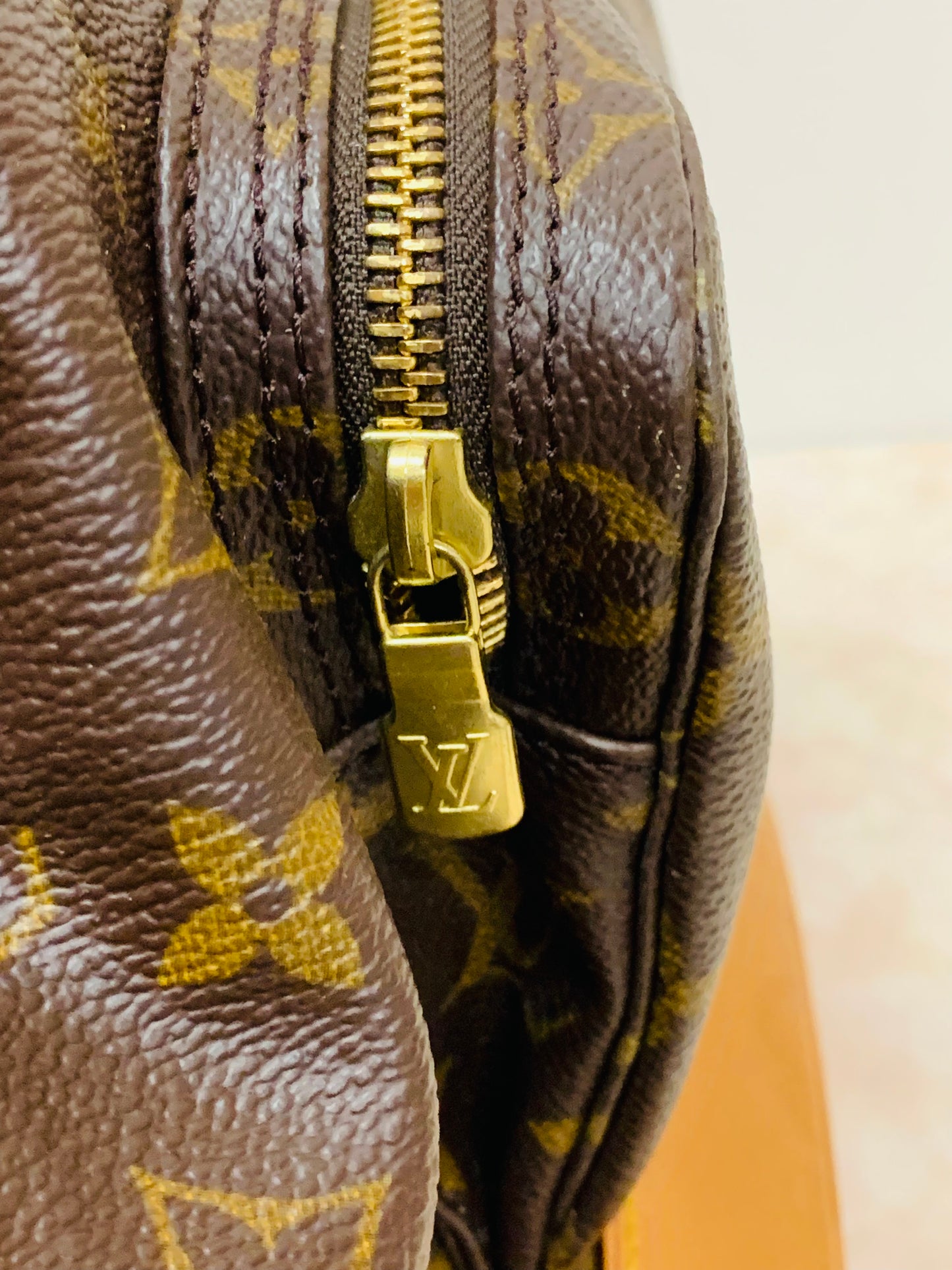 LOUIS VUITTON Montsouris GM