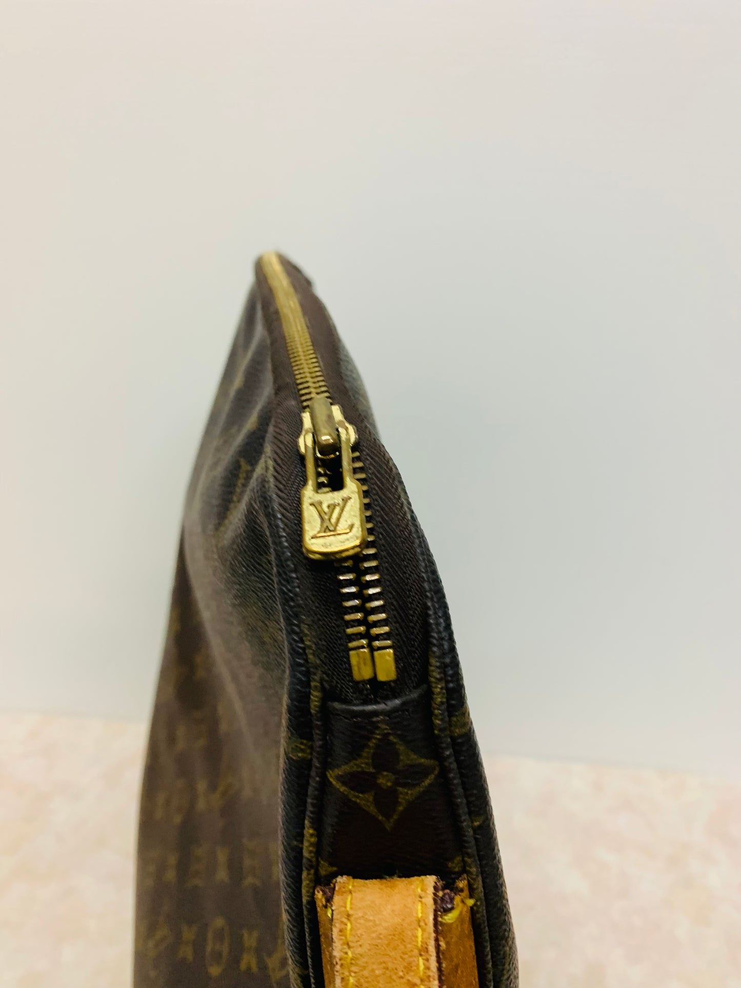 LOUIS VUITTON SAC BALLAD