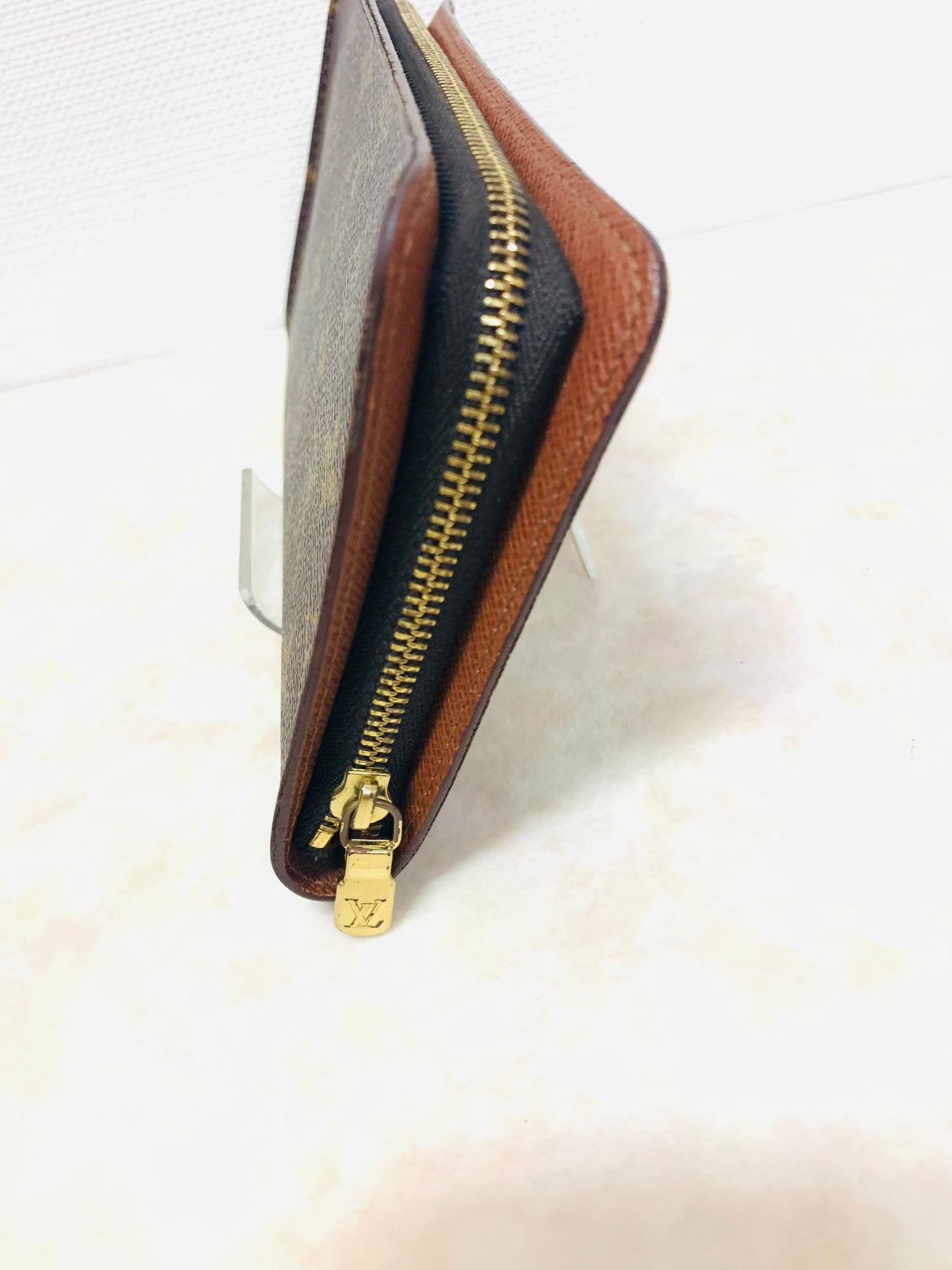 LOUIS VUITTON Zippy Compact wallet old model