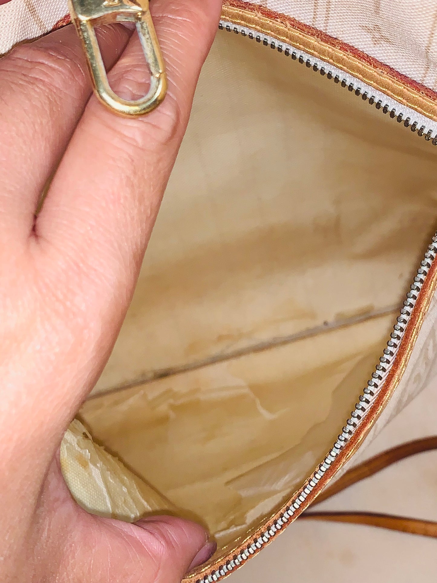 USED LOUIS VUITTON NEVERFUL MM DA