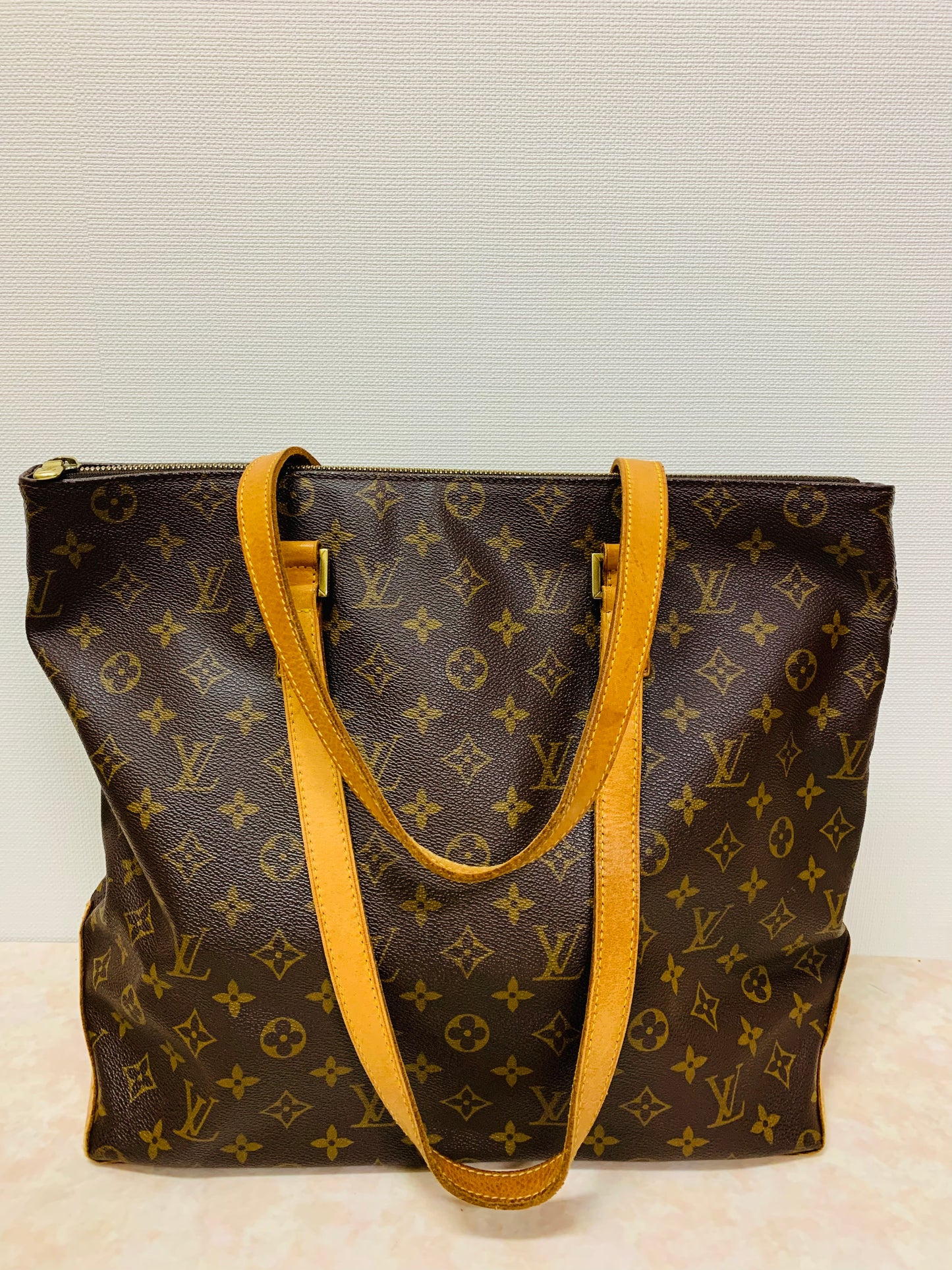 LOUIS VUITTON Cabas Mezzo Tote Bag