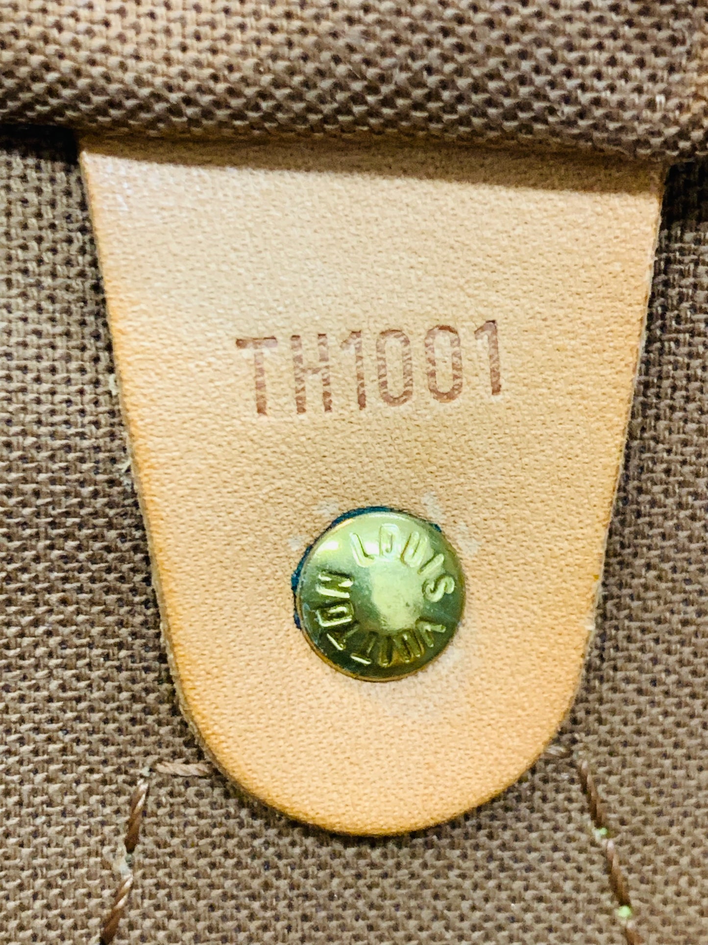 Louis Vuitton Speedy 30