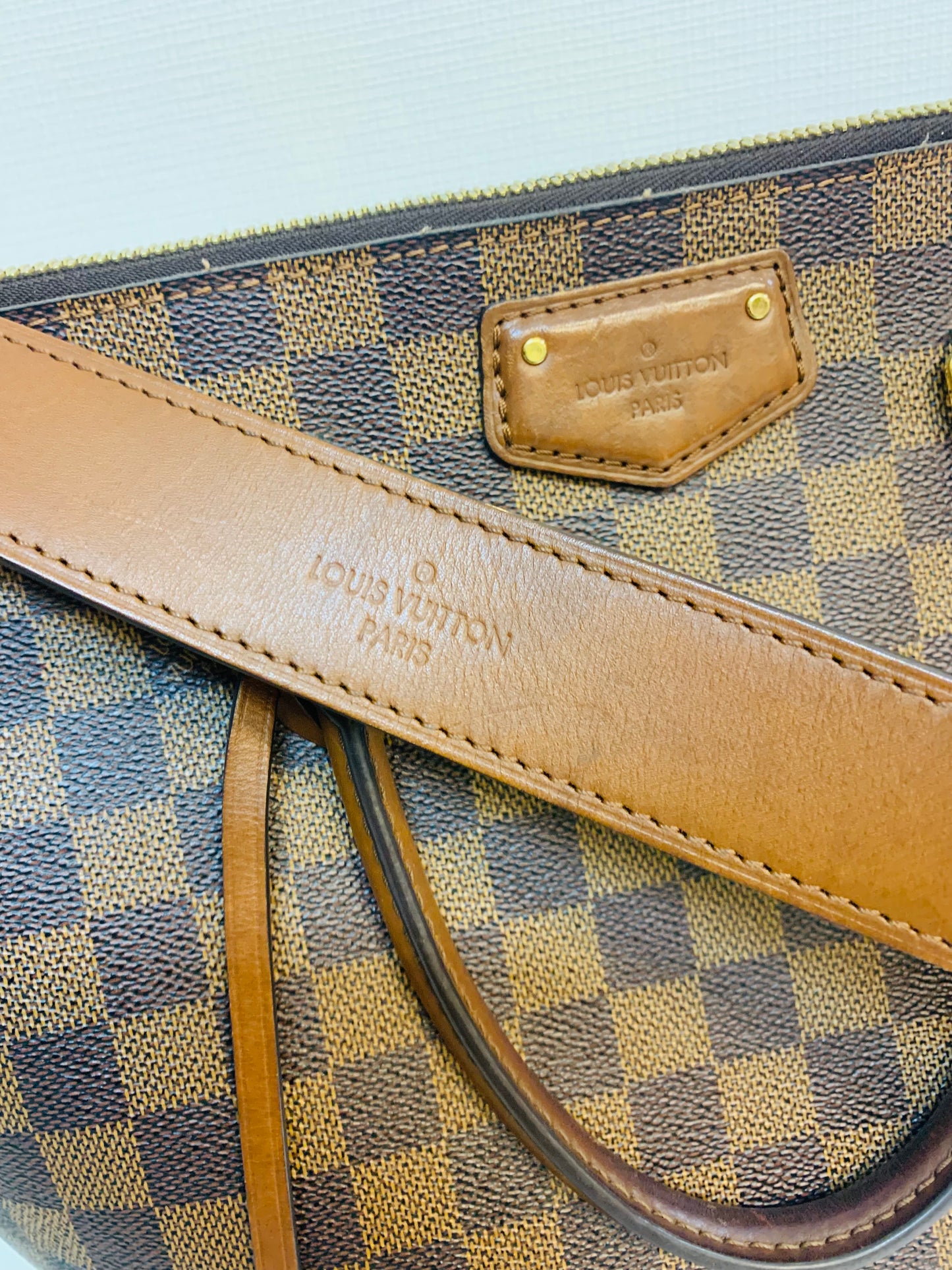 LOUIS VUITTON Belmont Tote bag DE