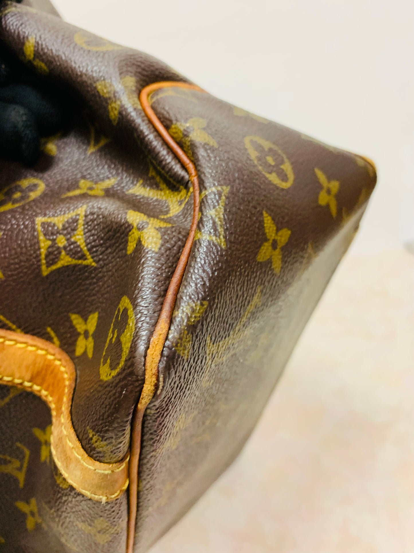 LOUIS VUITTON Sac Shopping Tote Bag