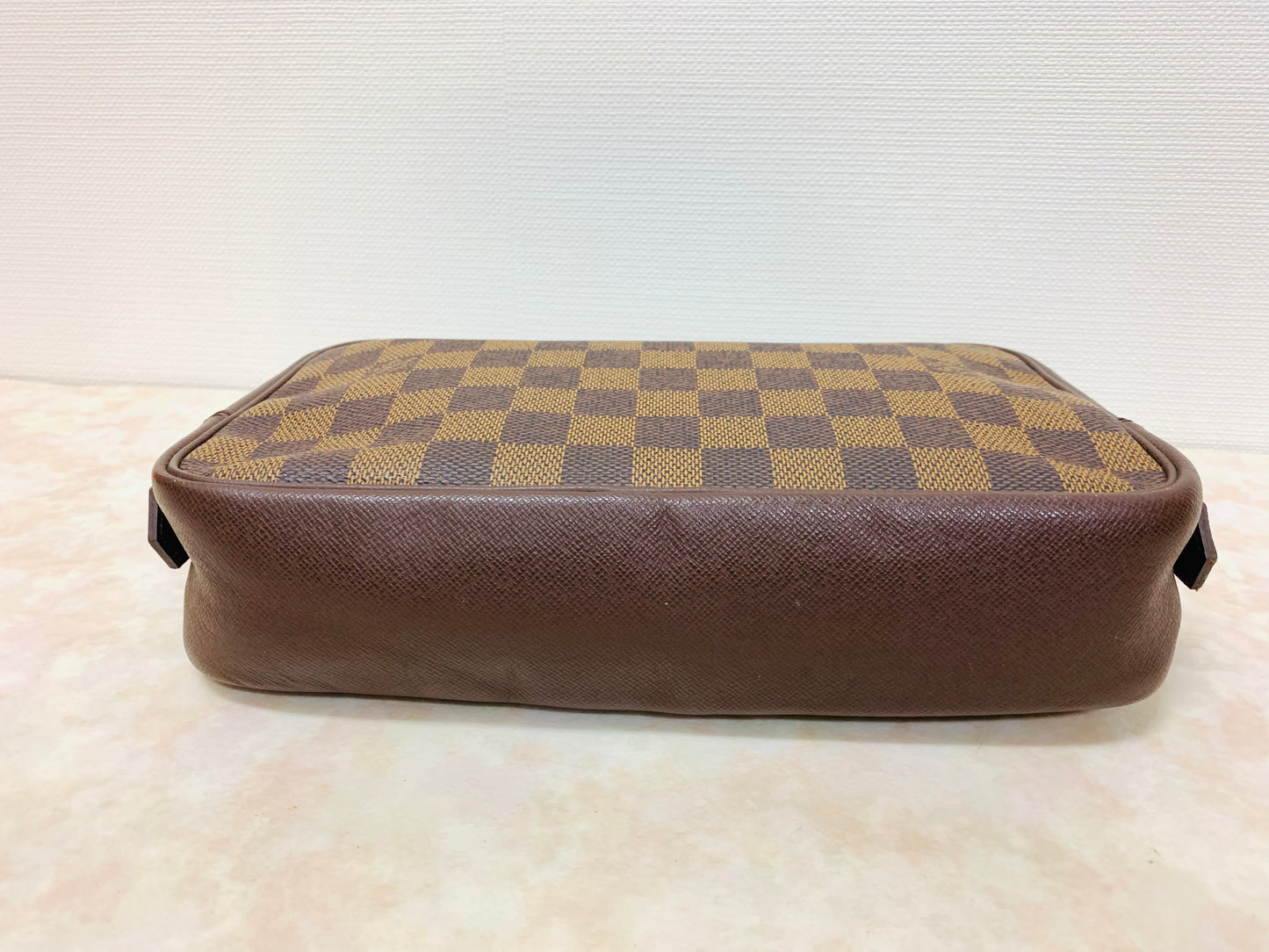 LOUIS VUITTON Trousse Toilette Pochette DE