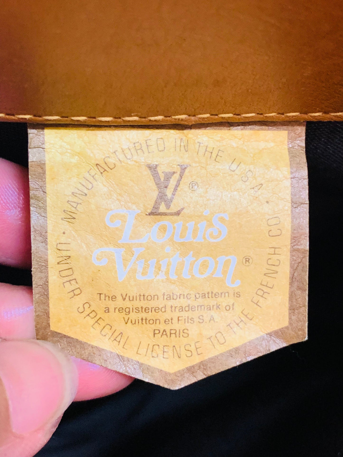 LOUIS VUITTON Bucket GM French Company