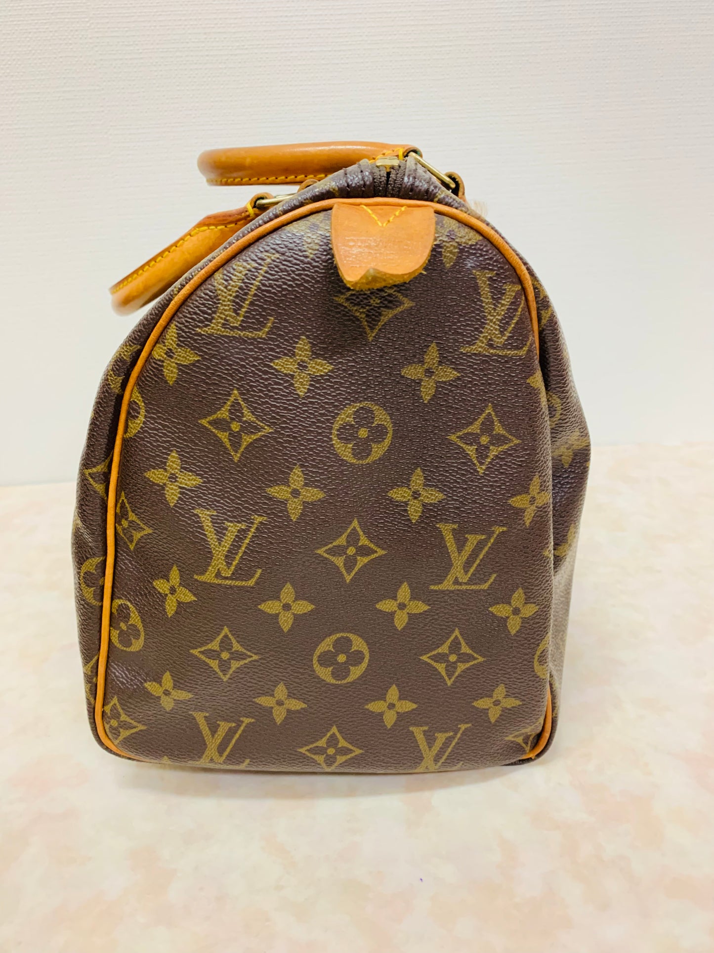 LOUIS VUITTON Speedy 30