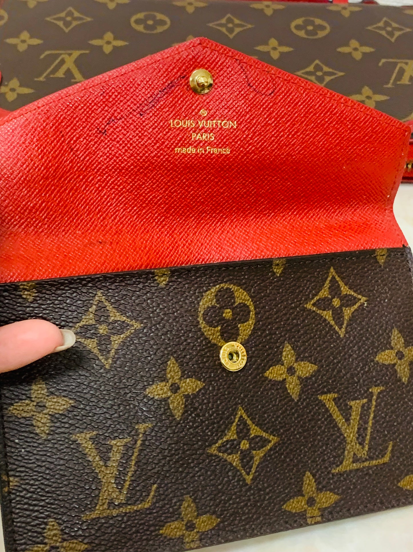LOUIS VUITTON Retiro Wallet Organizer