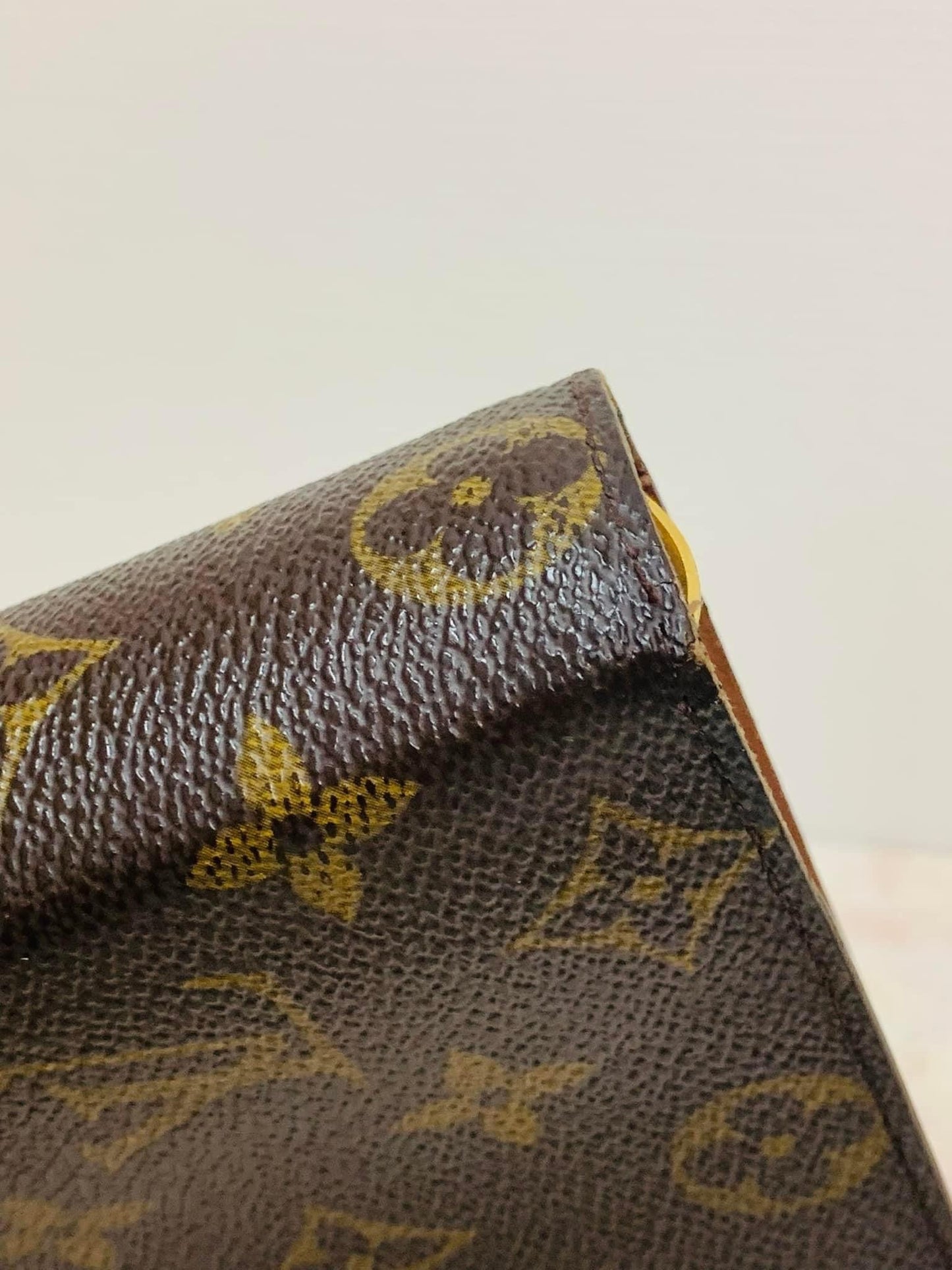 AUTHENTIC LOUIS VUITTON Agenda MM Monogram