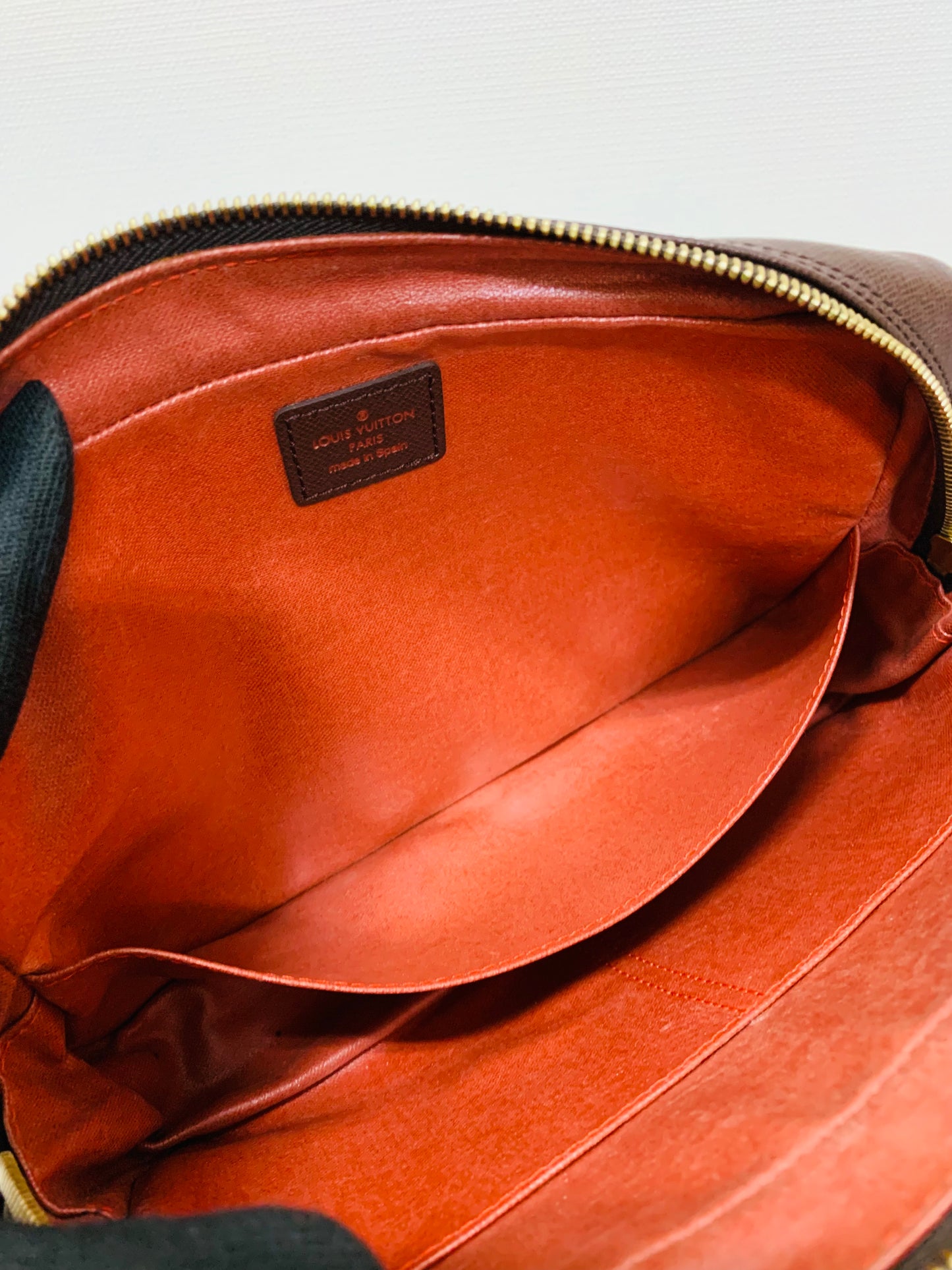 LOUIS VUITTON Trousse Toilette Pochette DE