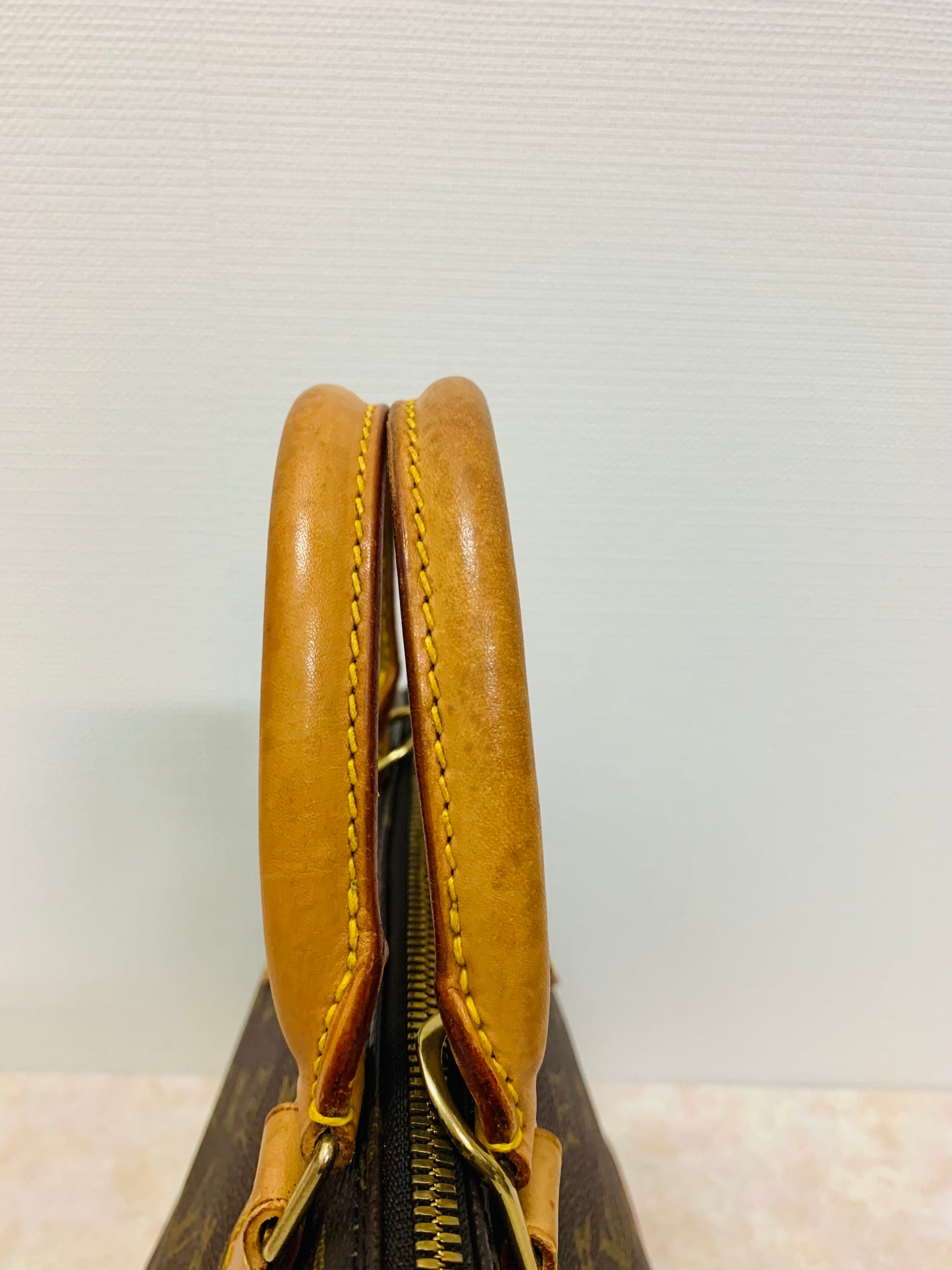 LOUIS VUITTON ALMA PM