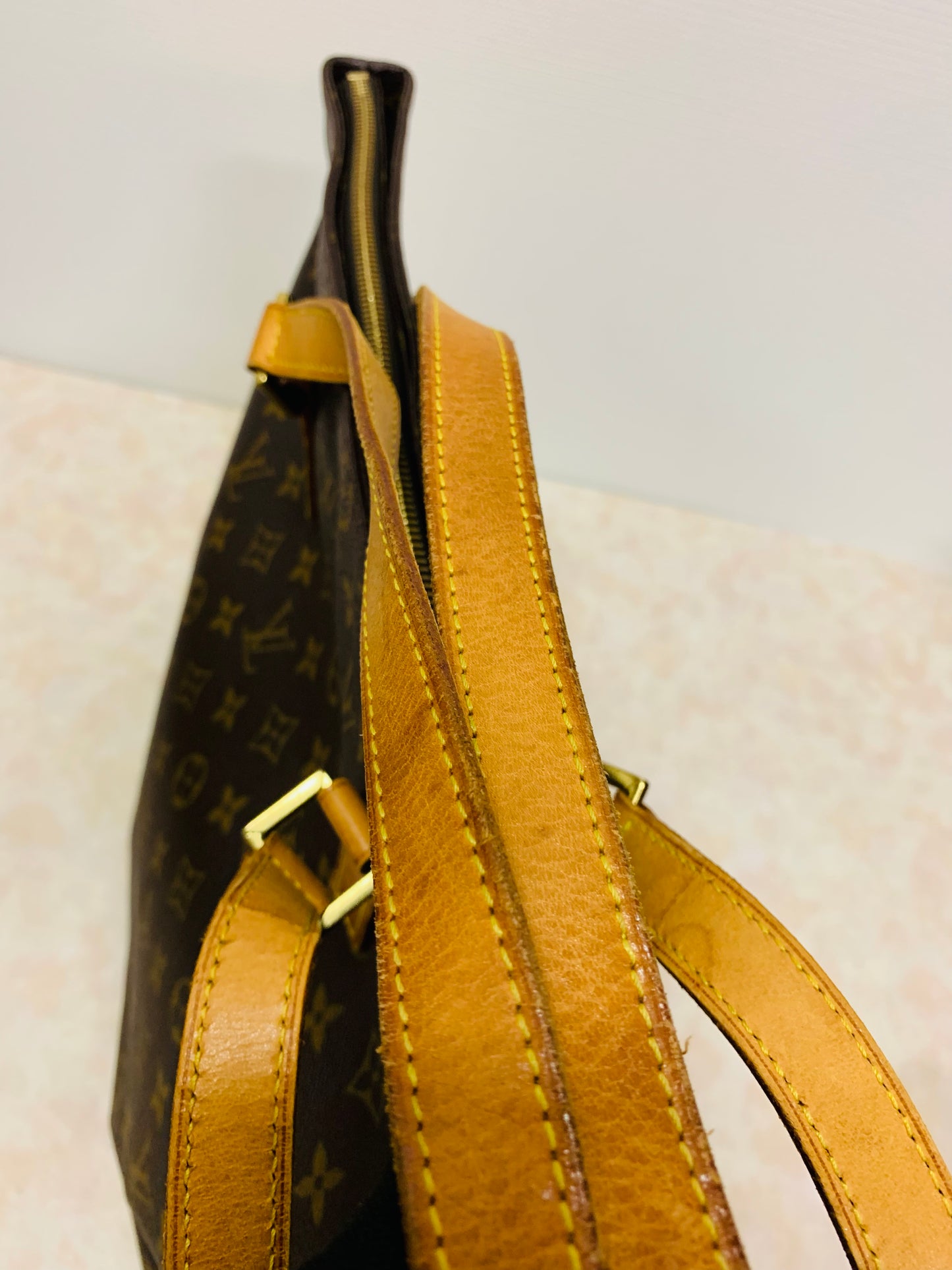 LOUIS VUITTON Cabas Mezzo Tote Bag