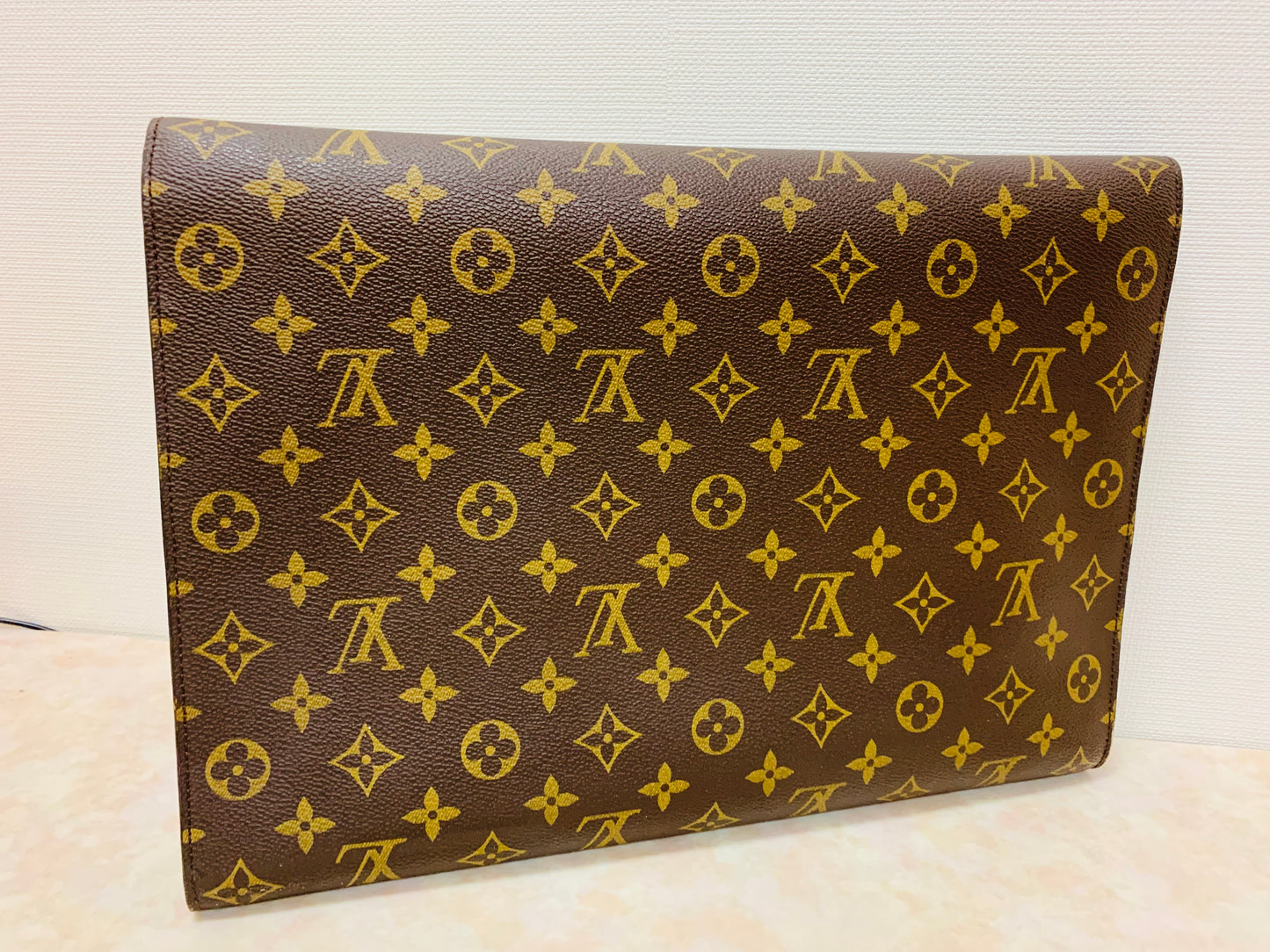 LOUIS VUITTON Pochette Envelope Document clutch