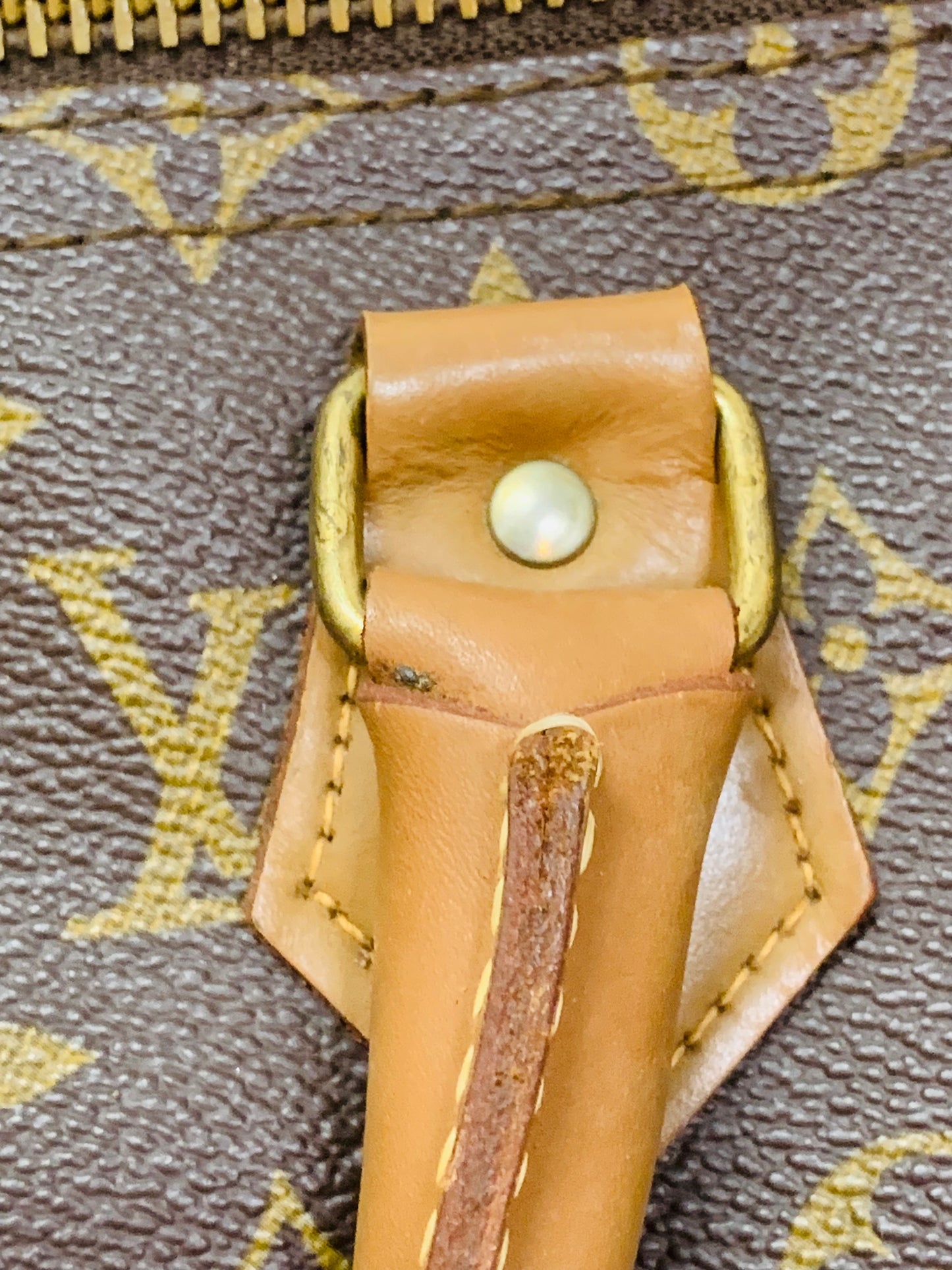 LOUIS VUITTON Vintage French Company Speedy 35
