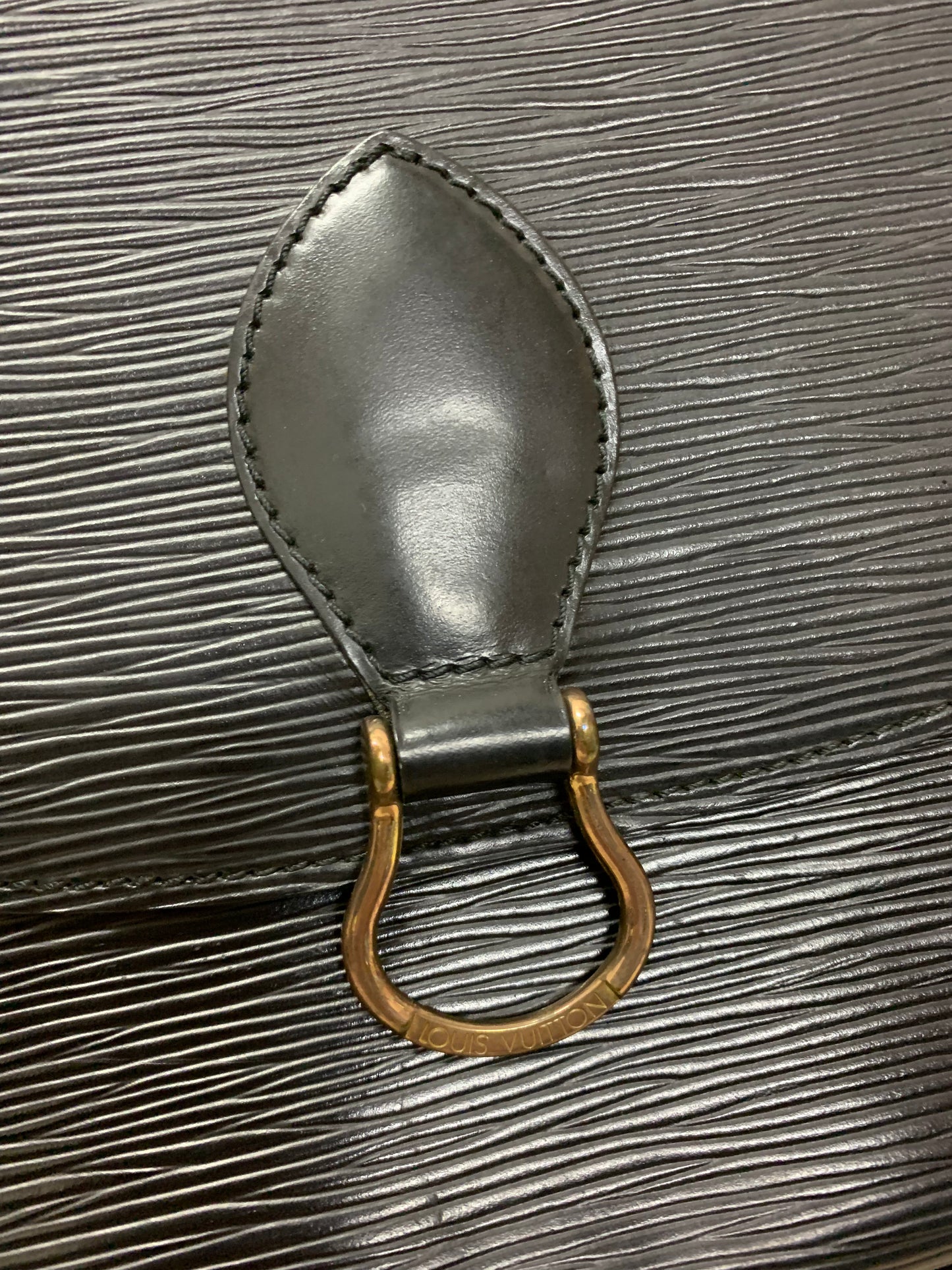 LOUIS VUITTON ntage Epi Saint Cloud GM Noir