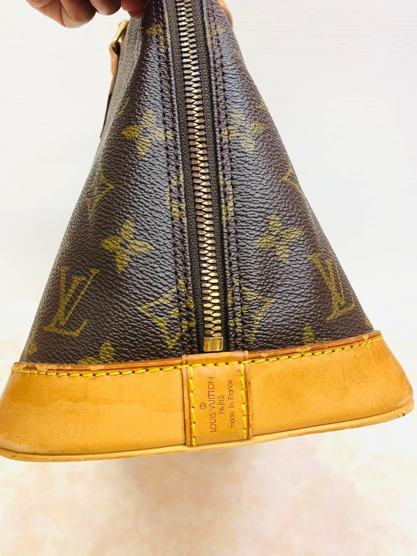 LOUIS VUITTON ALMA PM