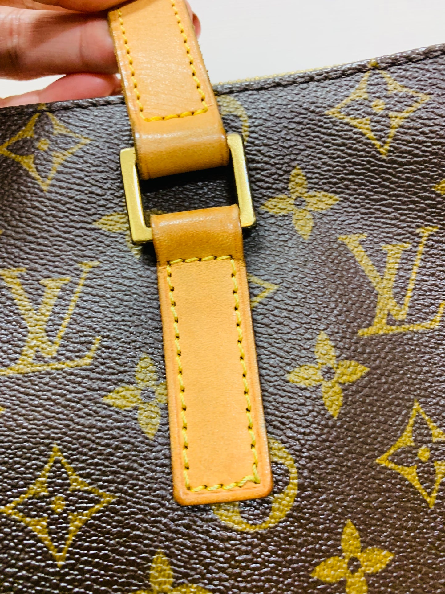 LOUIS VUITTON Cabas Mezzo Tote Bag