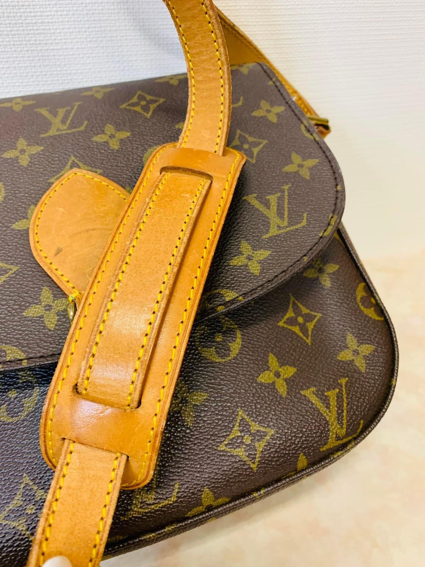LOUIS VUITTON Vintage Saint Cloud GM