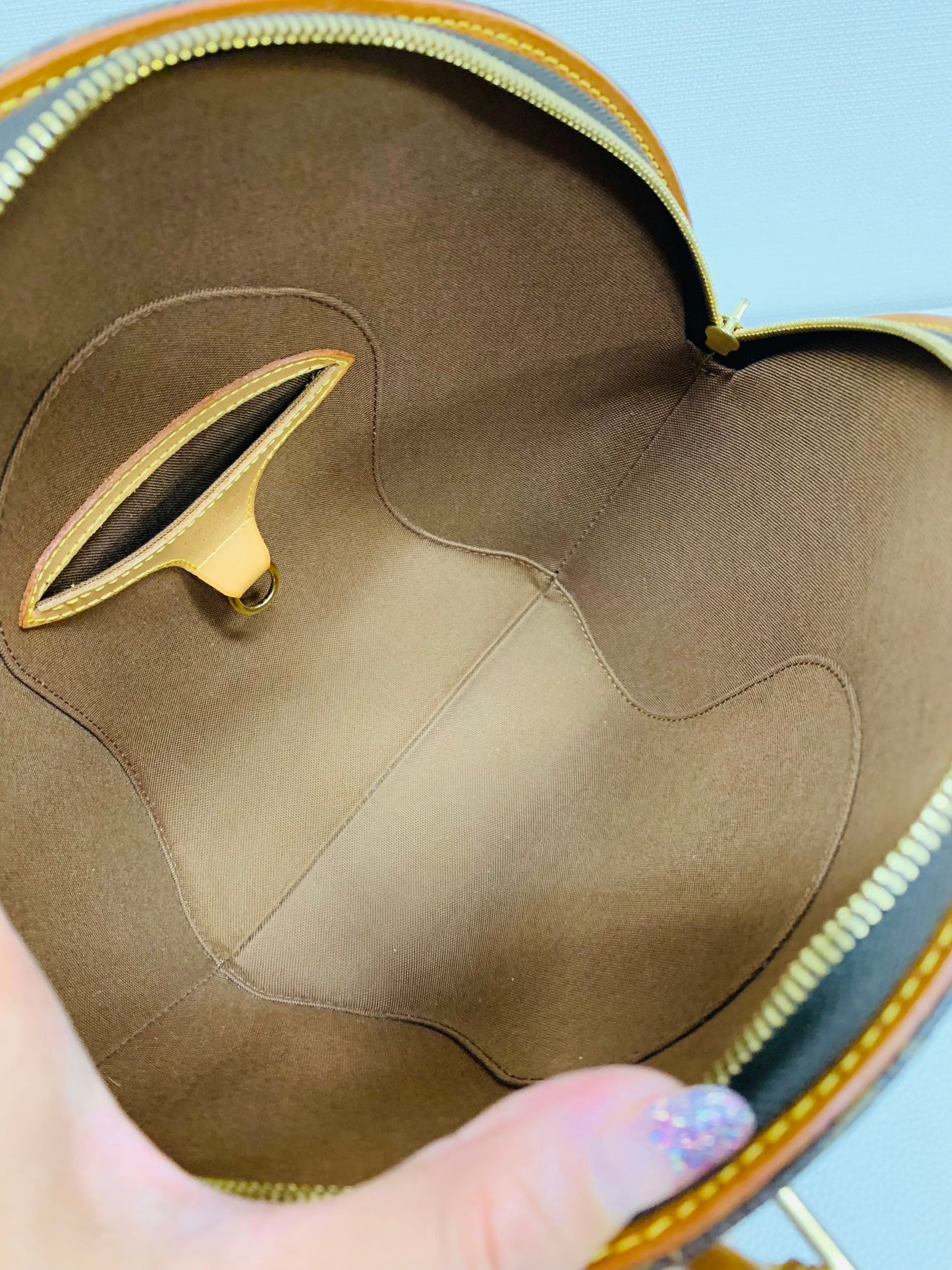 USED LOUIS VUITTON ELLIPSE PM