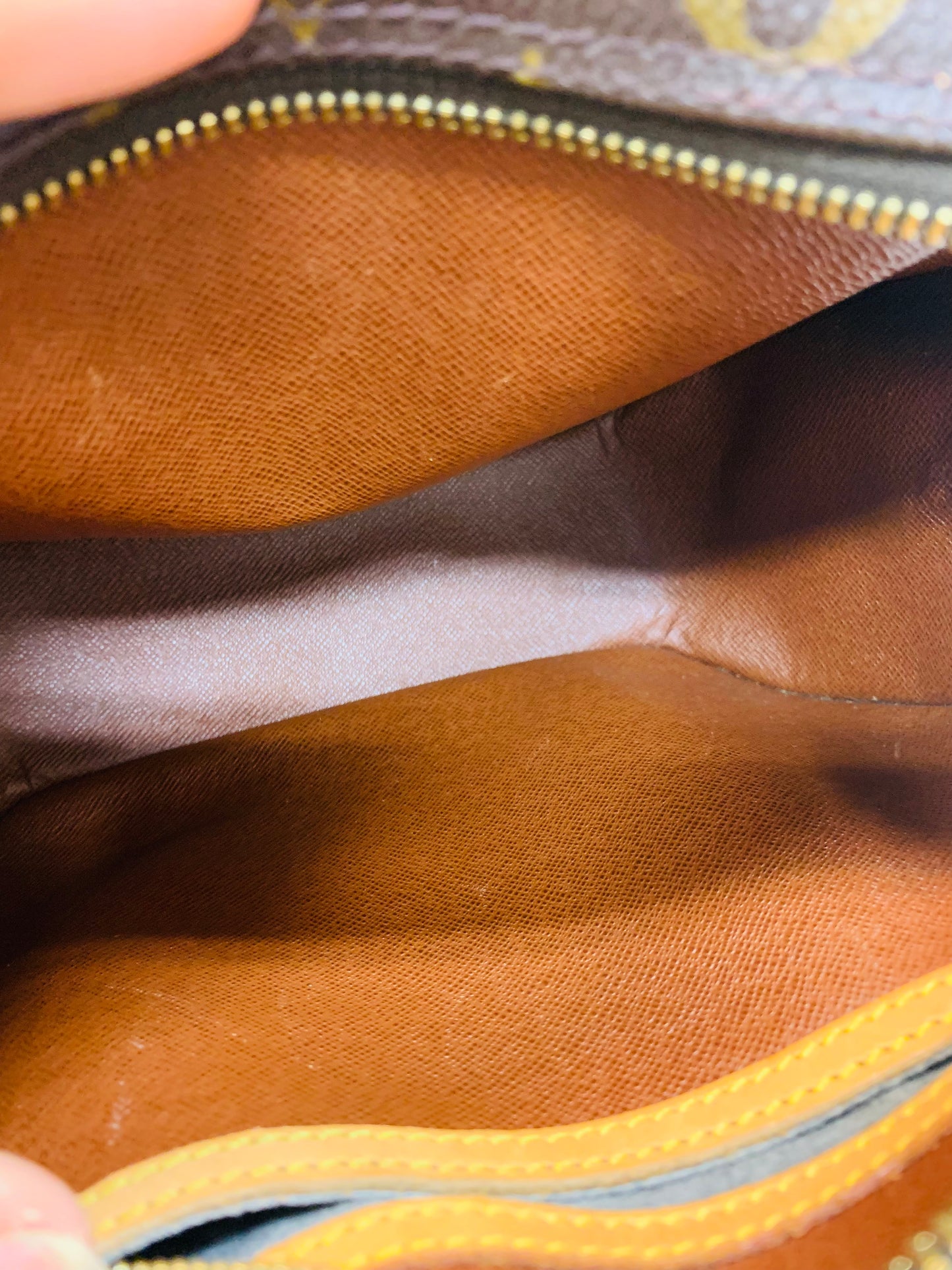 Louis Vuitton Blois (used)