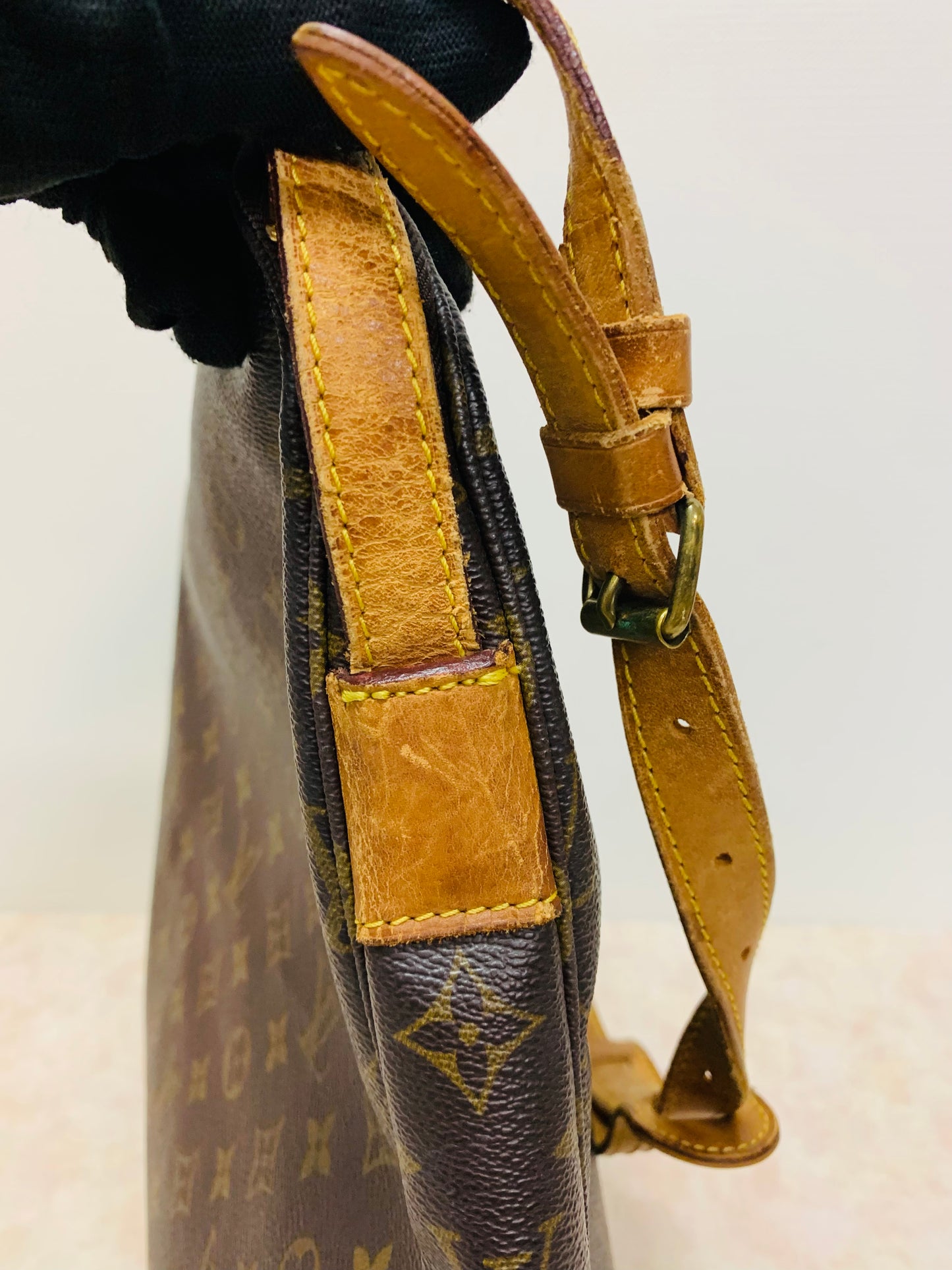 LOUIS VUITTON SAC BALLAD