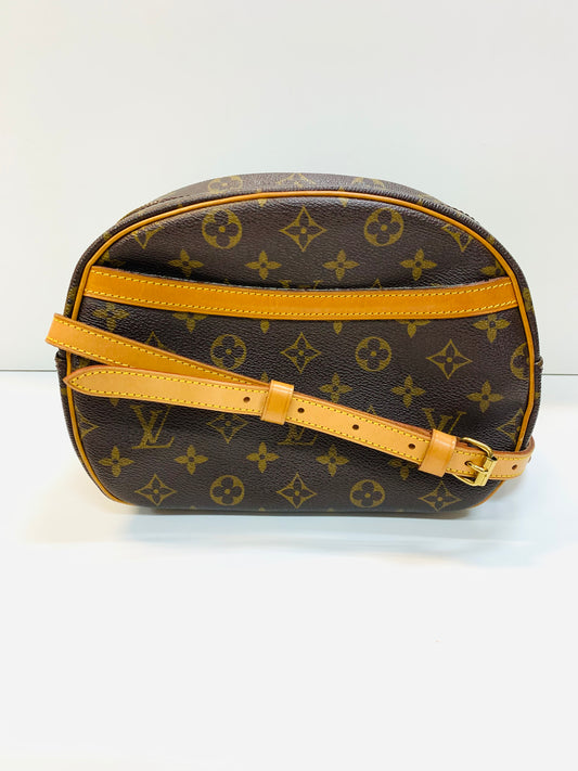 Louis Vuitton Blois (used)