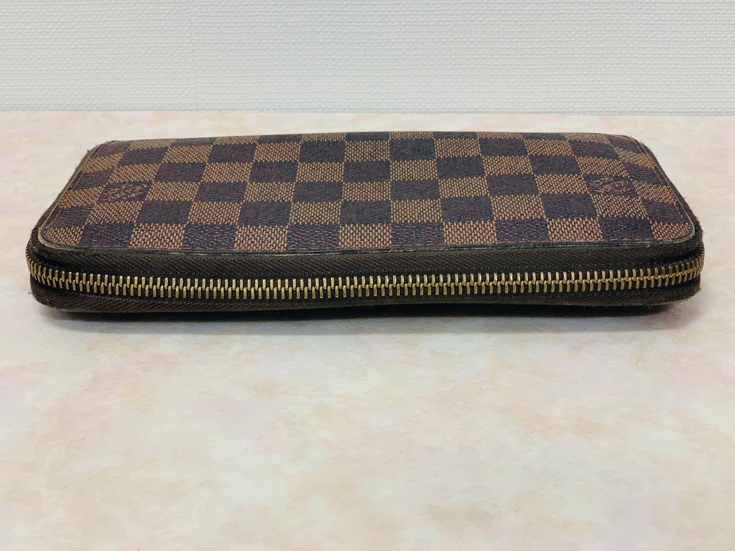 LOUIS VUITTON ZIPPY WALLET ORGANIZER