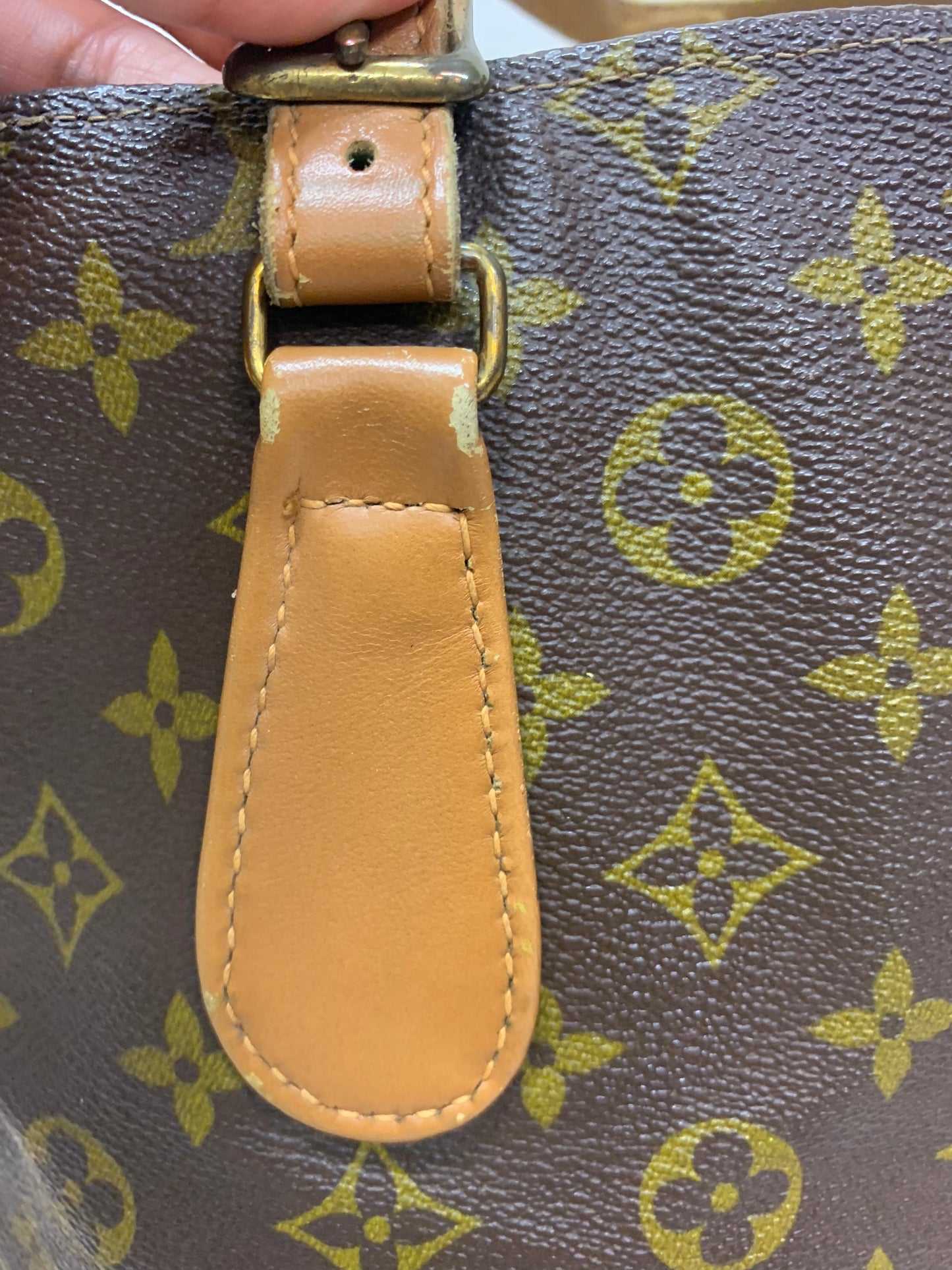 LOUIS VUITTON Bucket GM French and Company