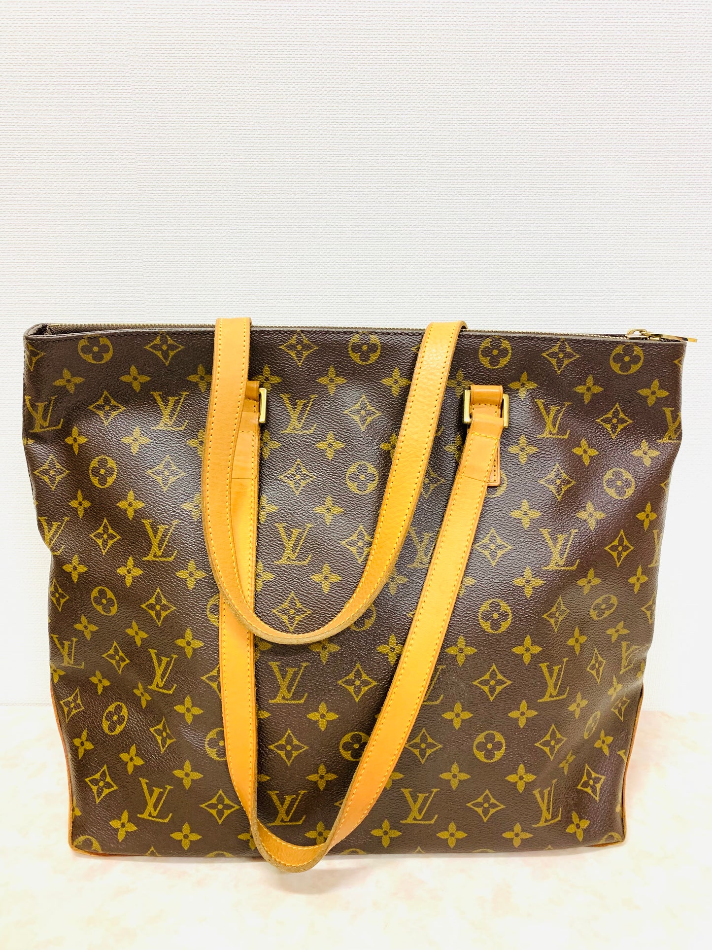 LOUIS VUITTON Cabas Mezzo Tote Bag